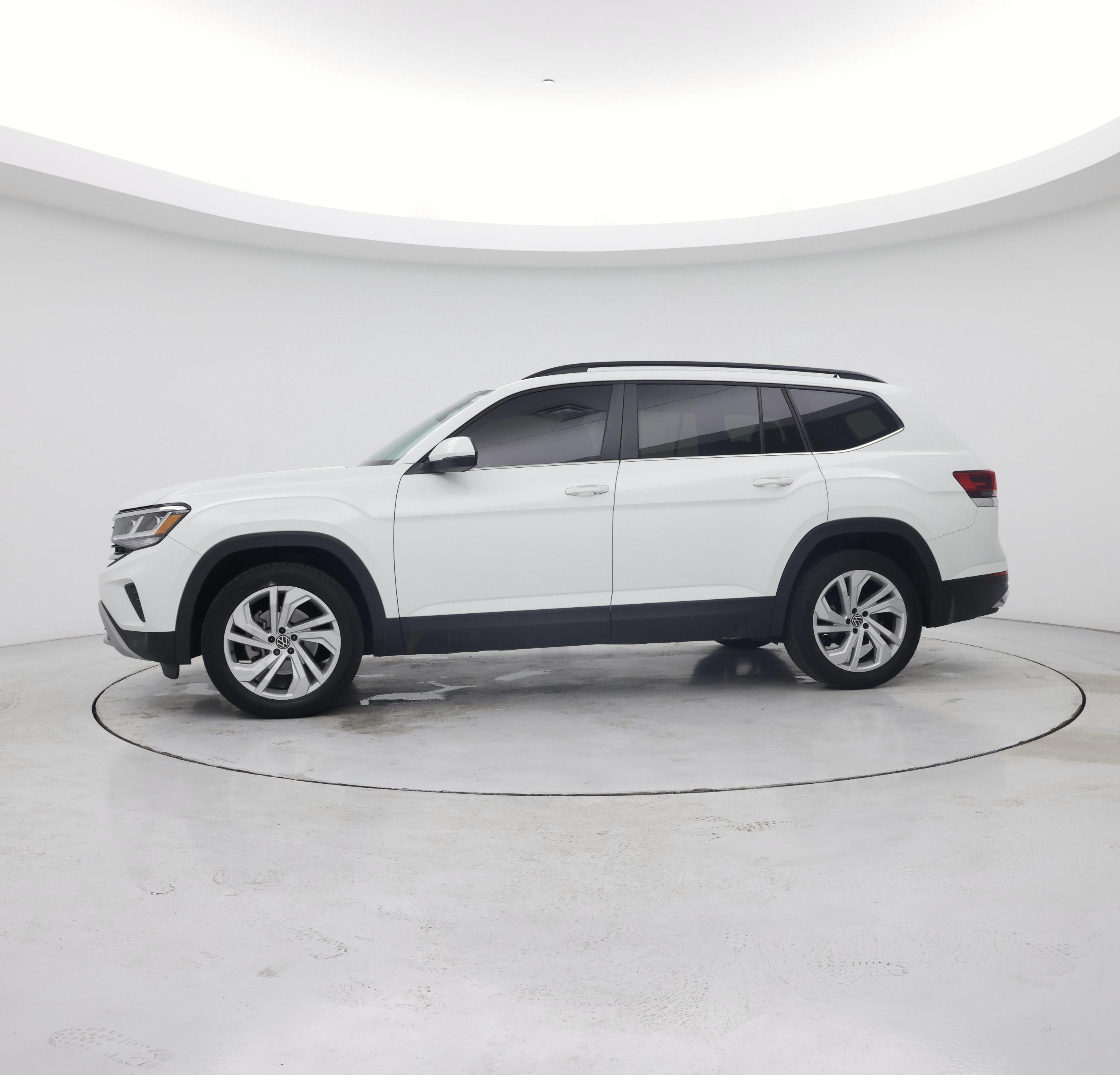 Thumbnail: 2021 Volkswagen Atlas - 3