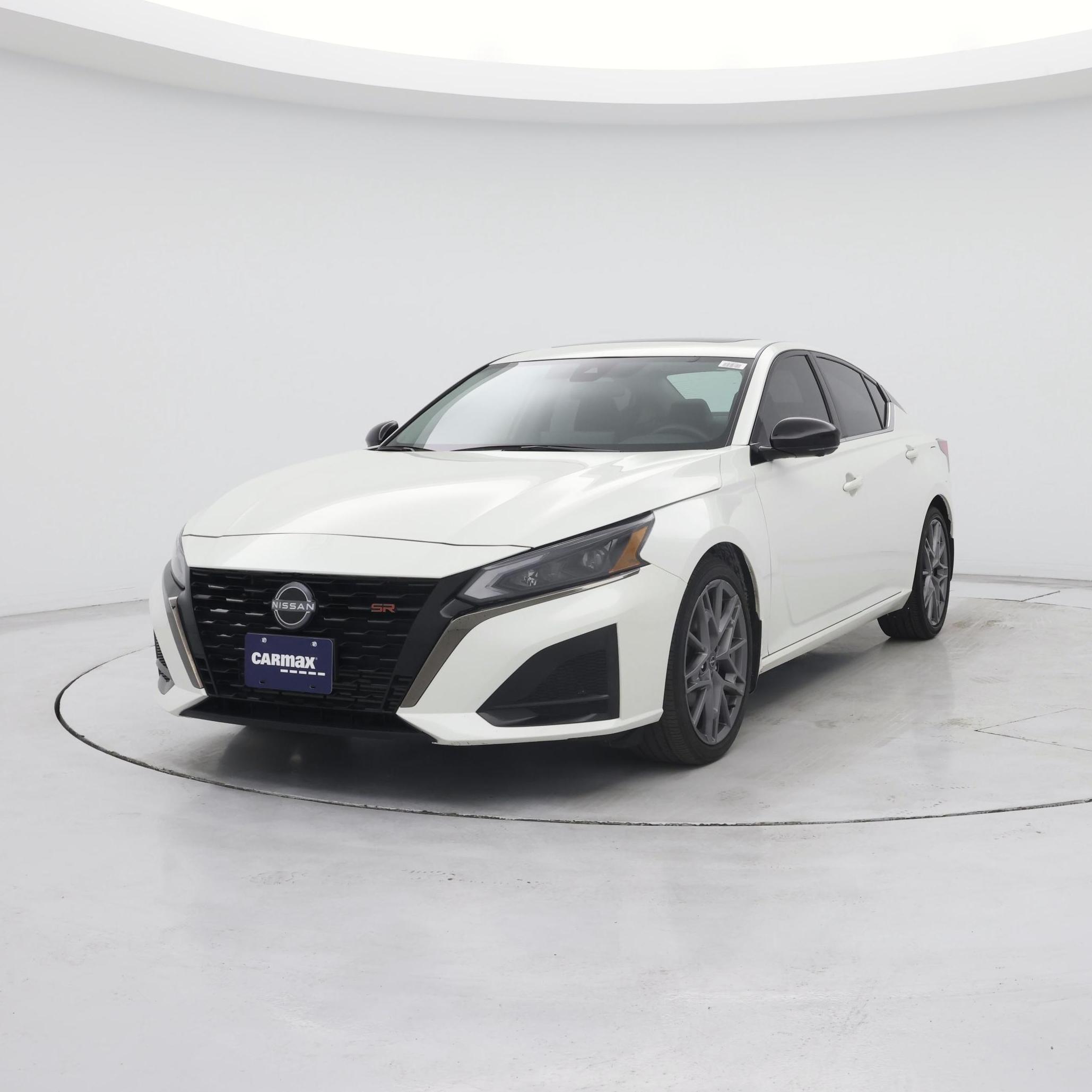 Thumbnail: 2023 Nissan Altima - 4