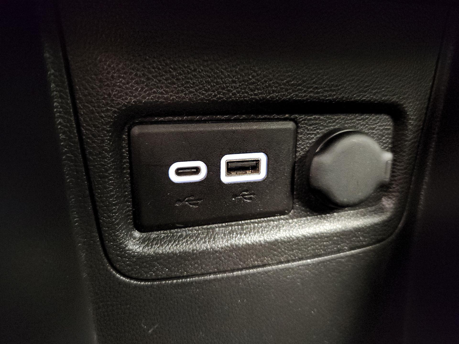 Thumbnail: 2021 Chevrolet Spark - 18