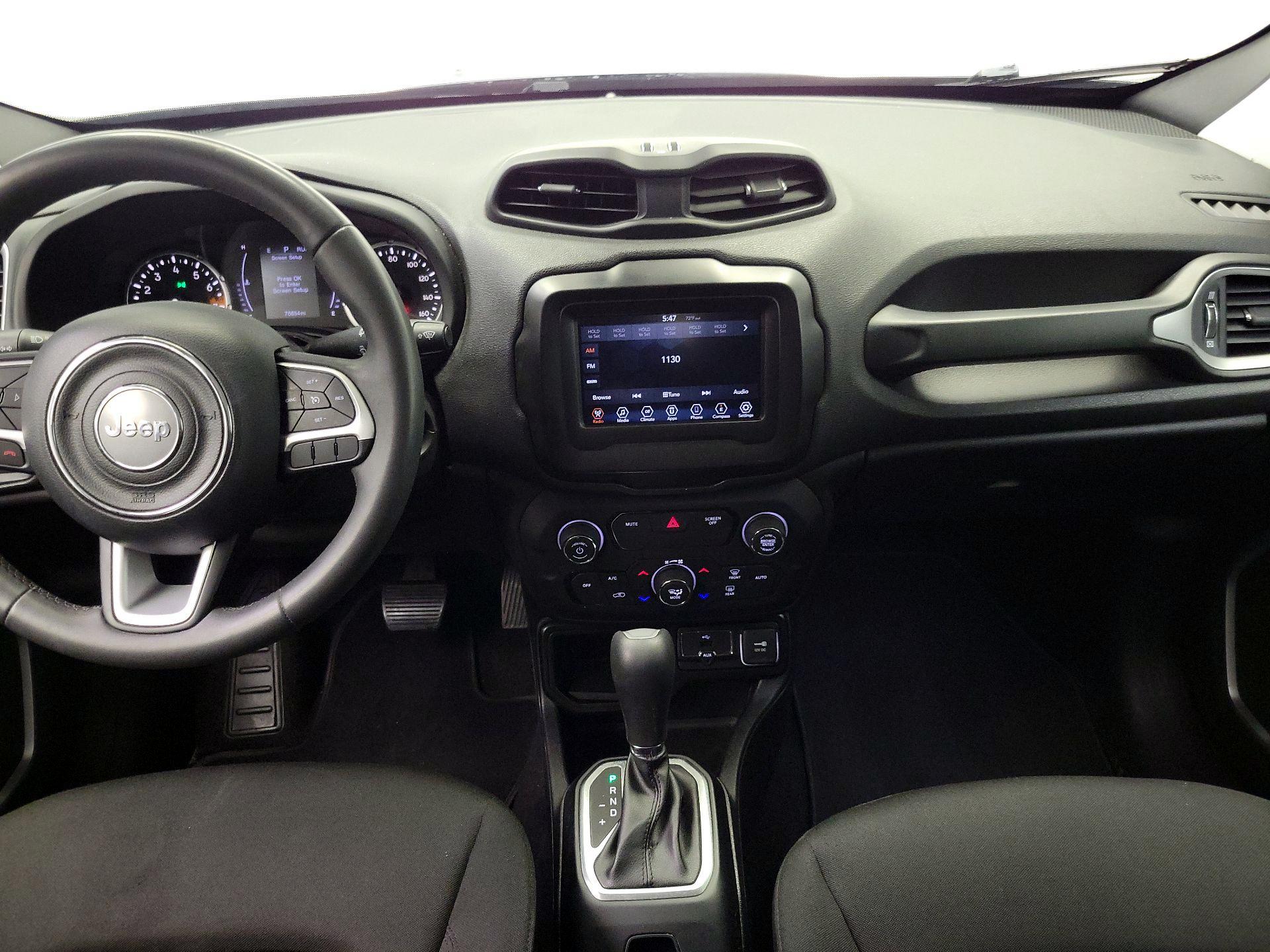 Thumbnail: 2018 Jeep Renegade - 9