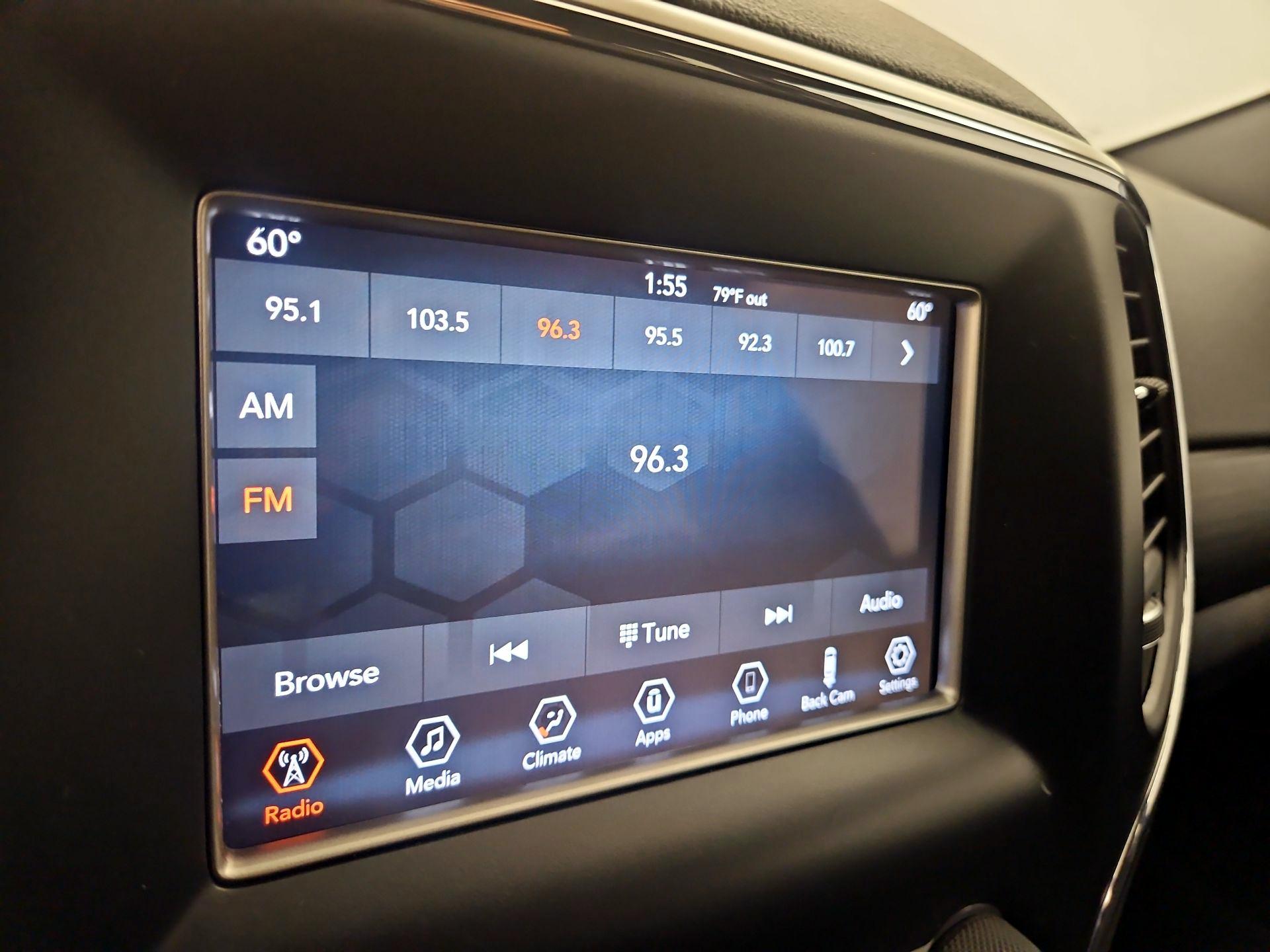 Thumbnail: 2019 Jeep Grand Cherokee - 13