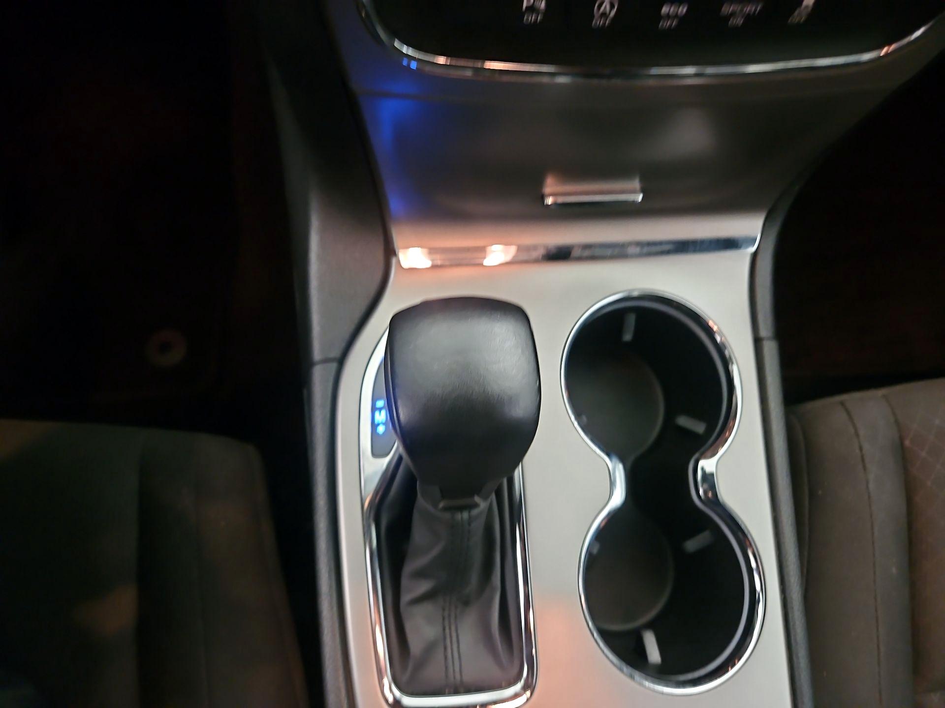 Thumbnail: 2019 Jeep Grand Cherokee - 15
