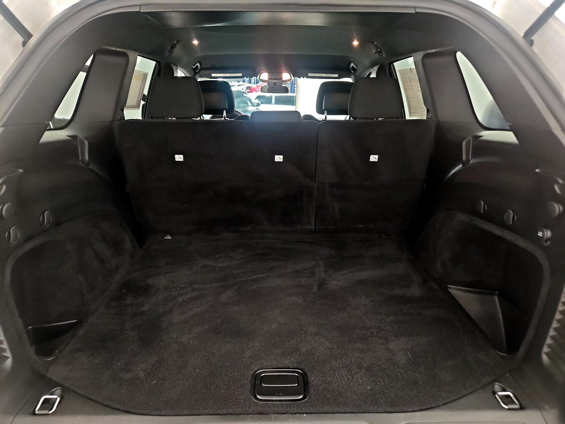 Thumbnail: 2019 Jeep Grand Cherokee - 18