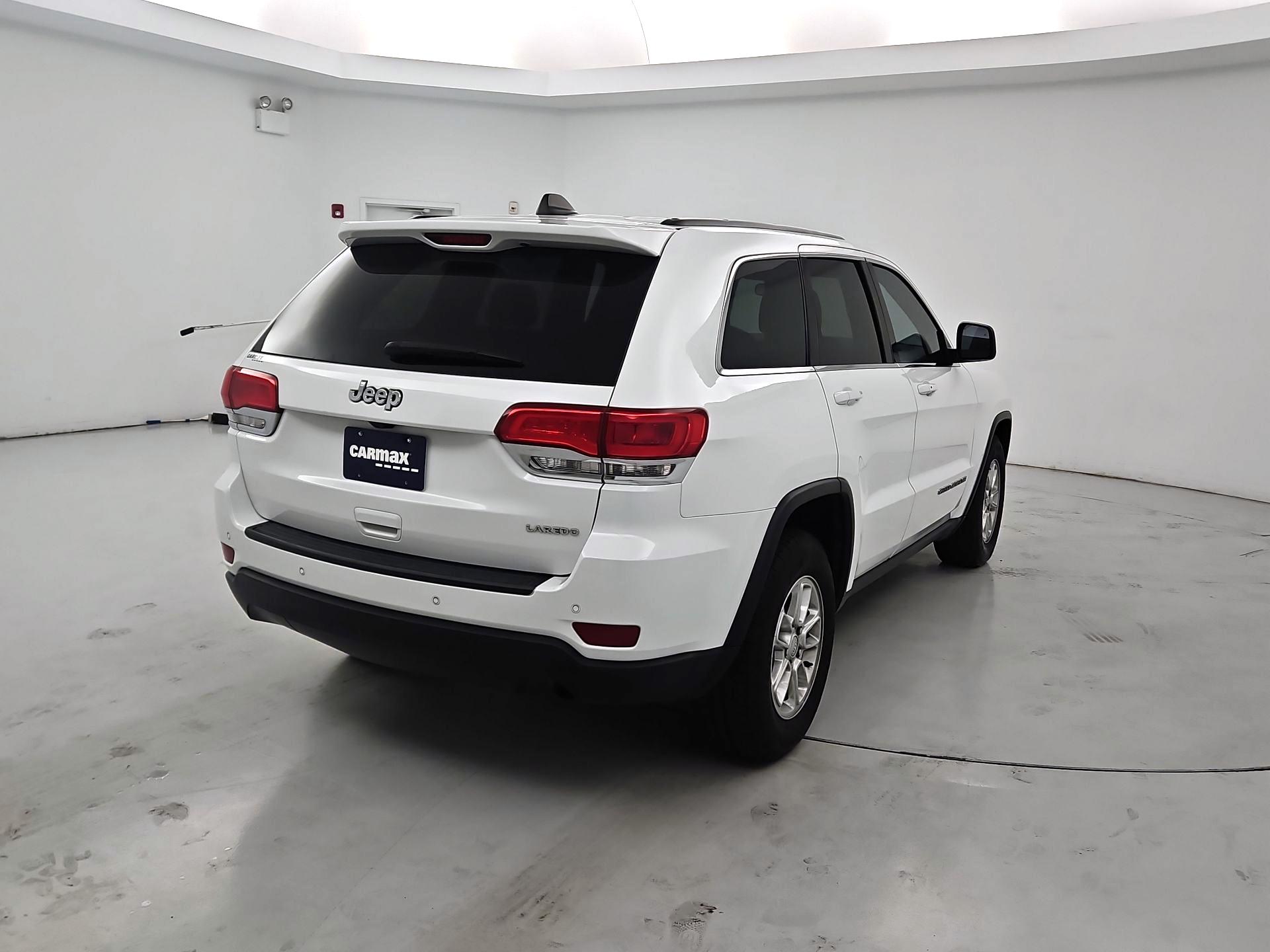 Thumbnail: 2019 Jeep Grand Cherokee - 5