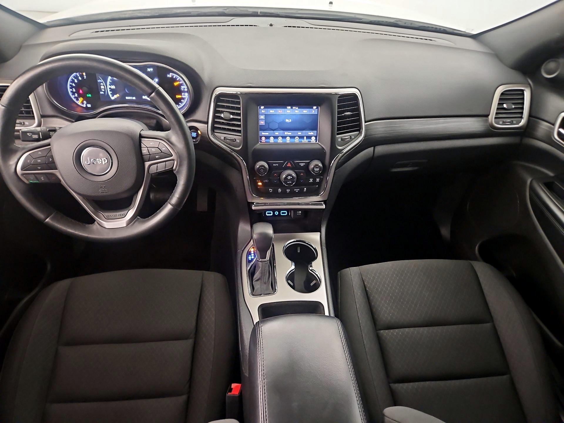 Thumbnail: 2019 Jeep Grand Cherokee - 8