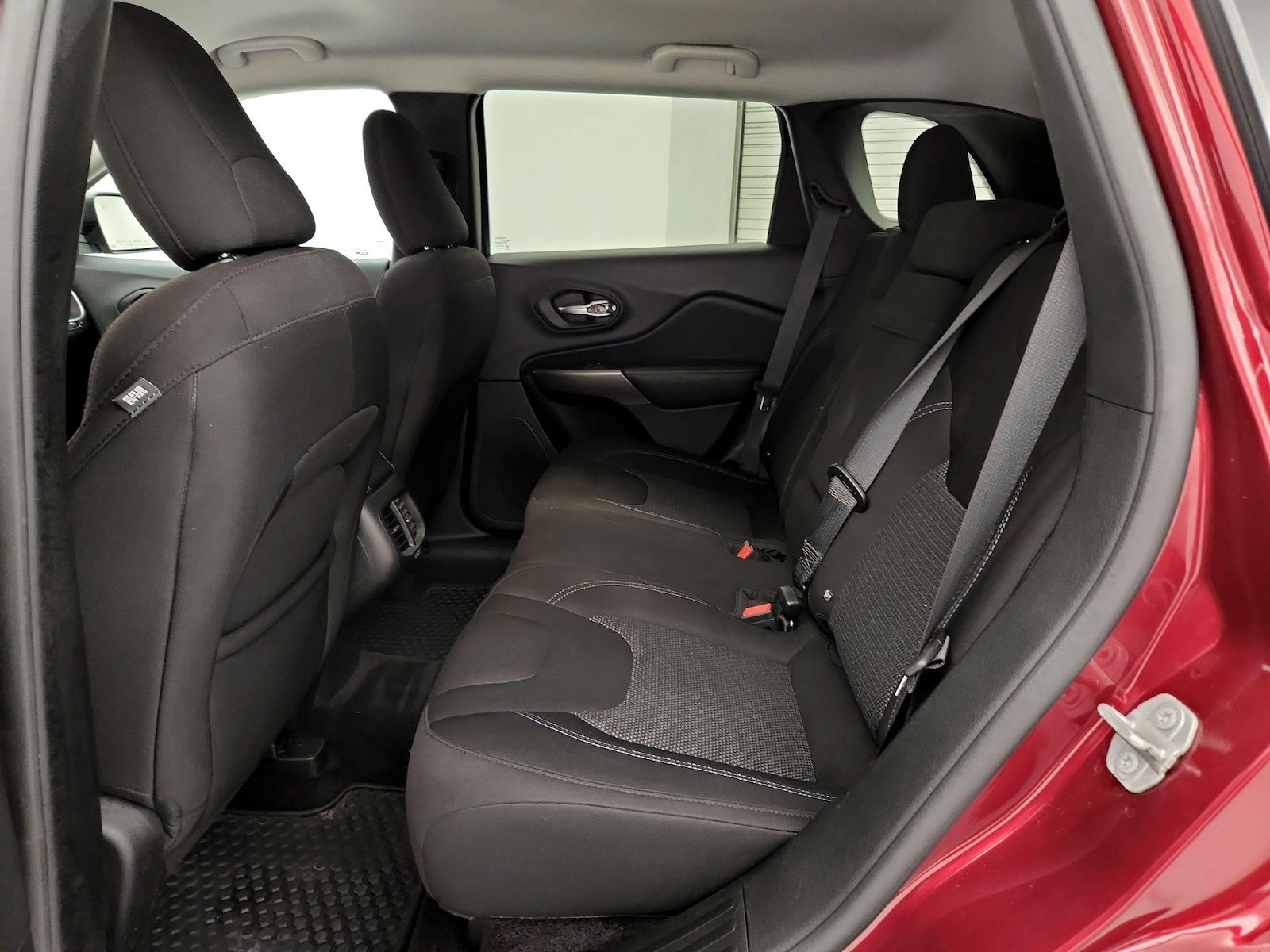 2019 Jeep Cherokee Latitude - Photo 20