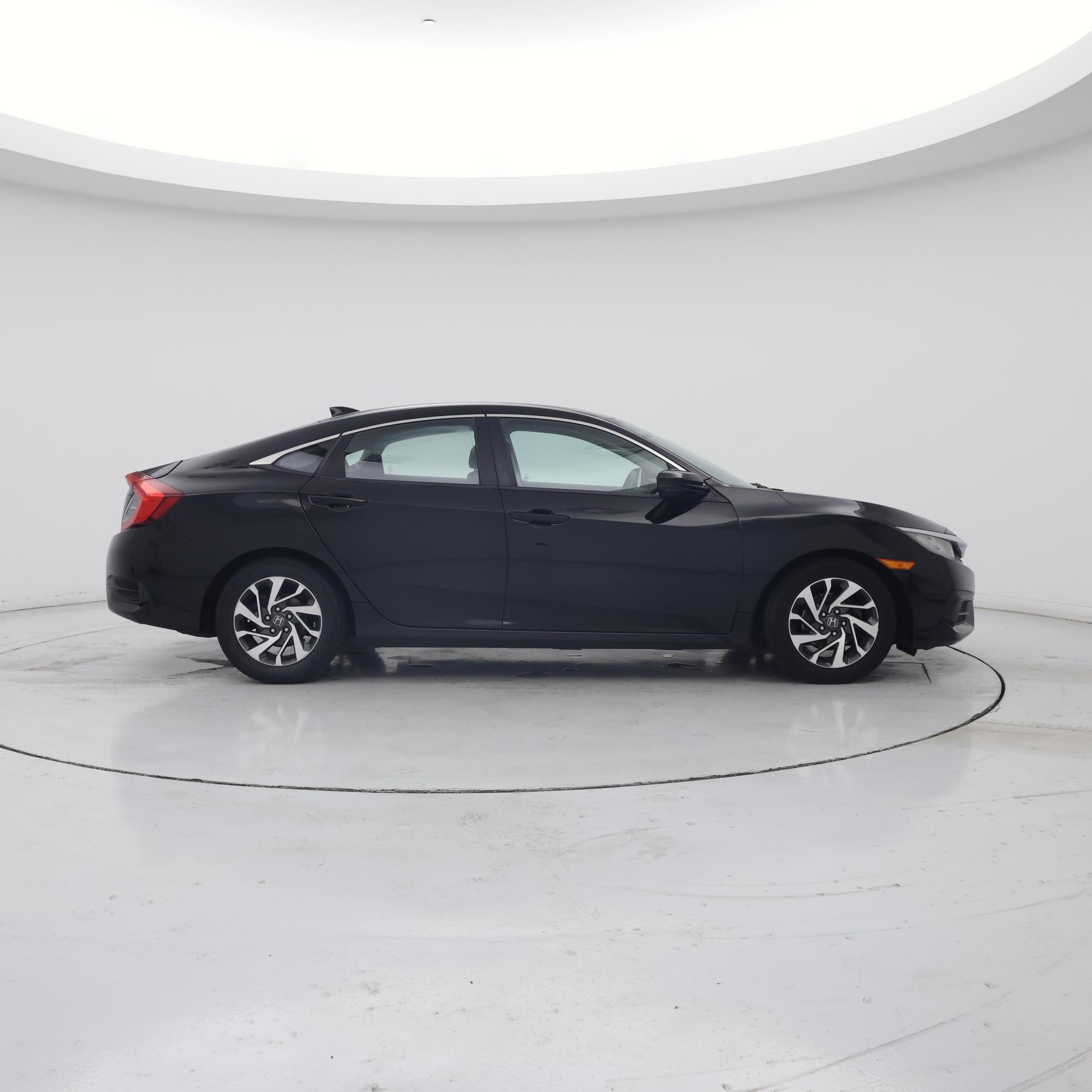 Thumbnail: 2018 Honda Civic - 7