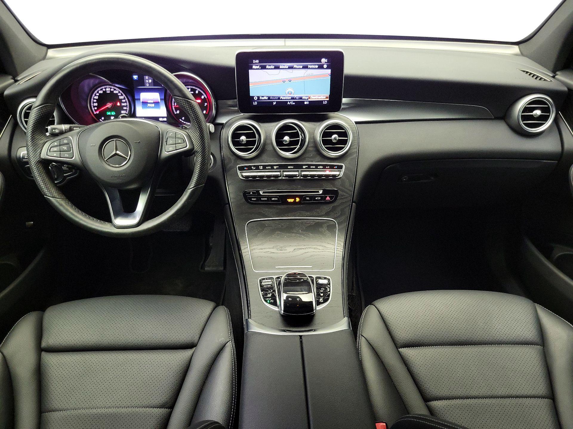 Thumbnail: 2018 Mercedes-Benz GLC - 9