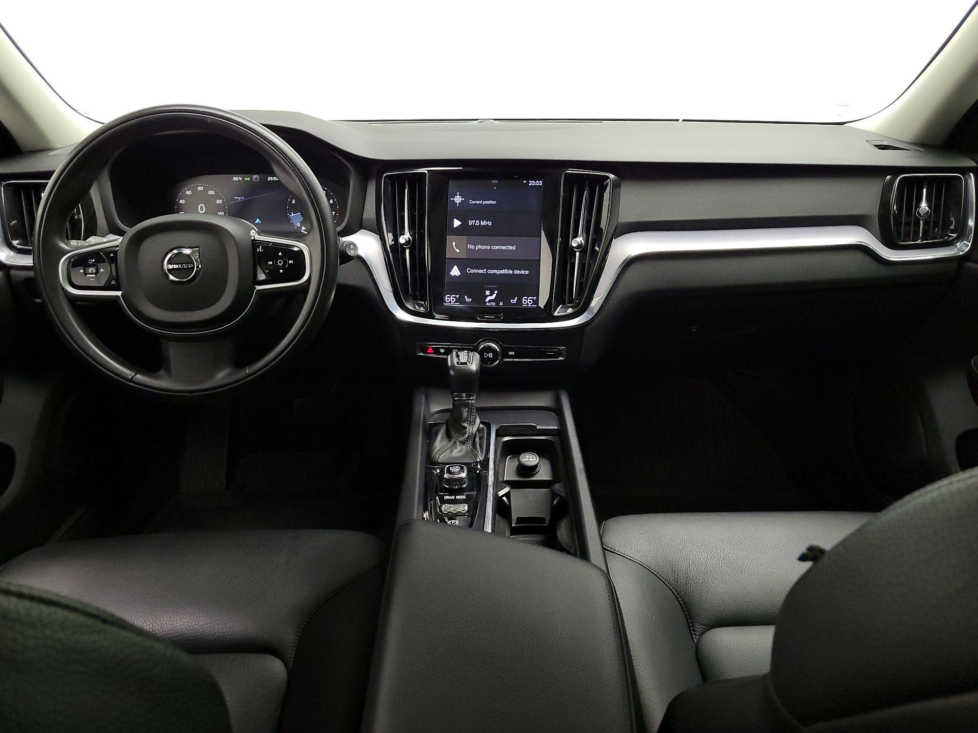 Thumbnail: 2020 Volvo V60 - 9