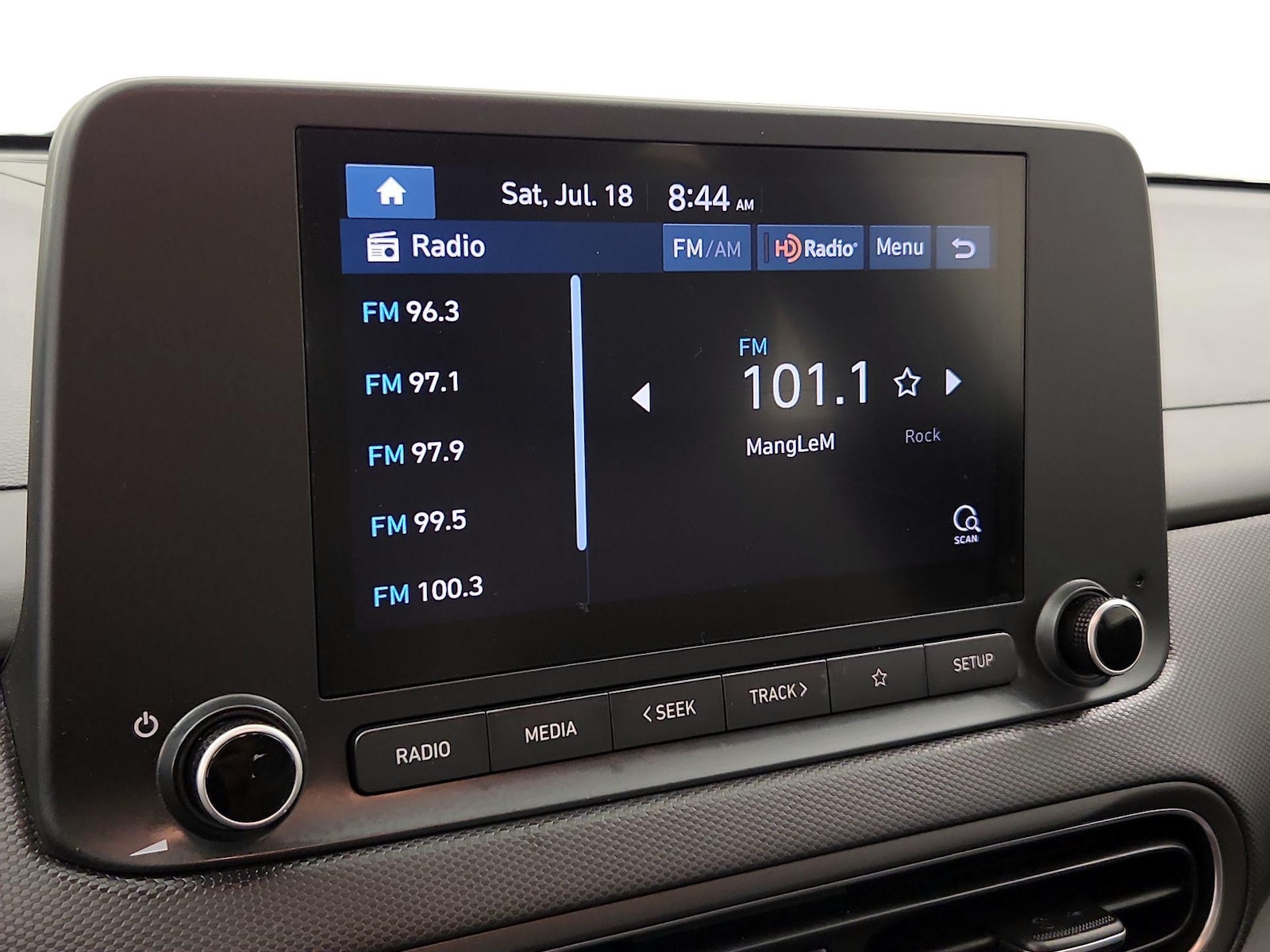 2023 Hyundai Kona SE - Photo 16