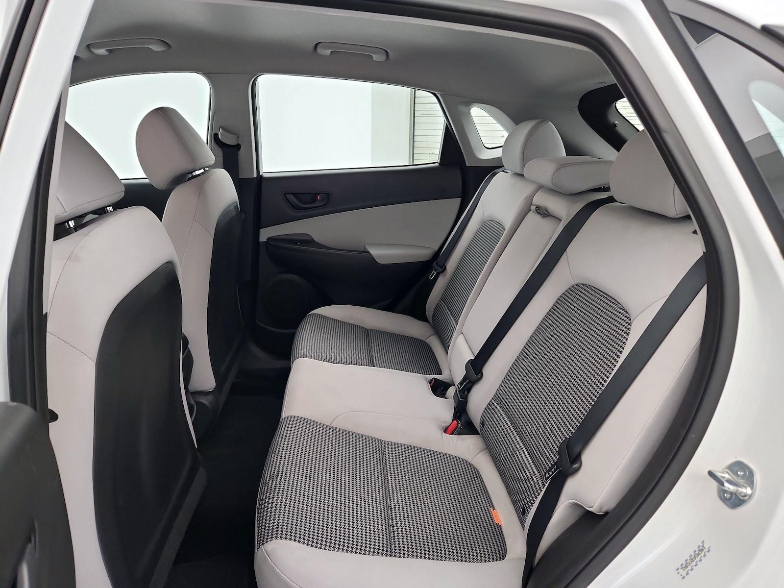 2023 Hyundai Kona SE - Photo 20