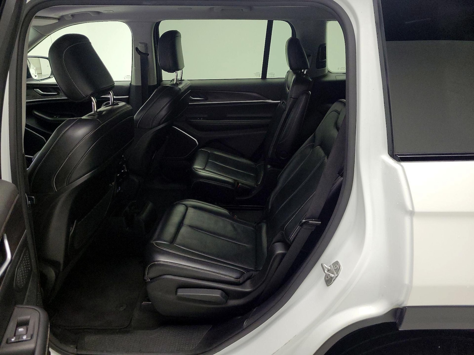Rear Air Conditioning