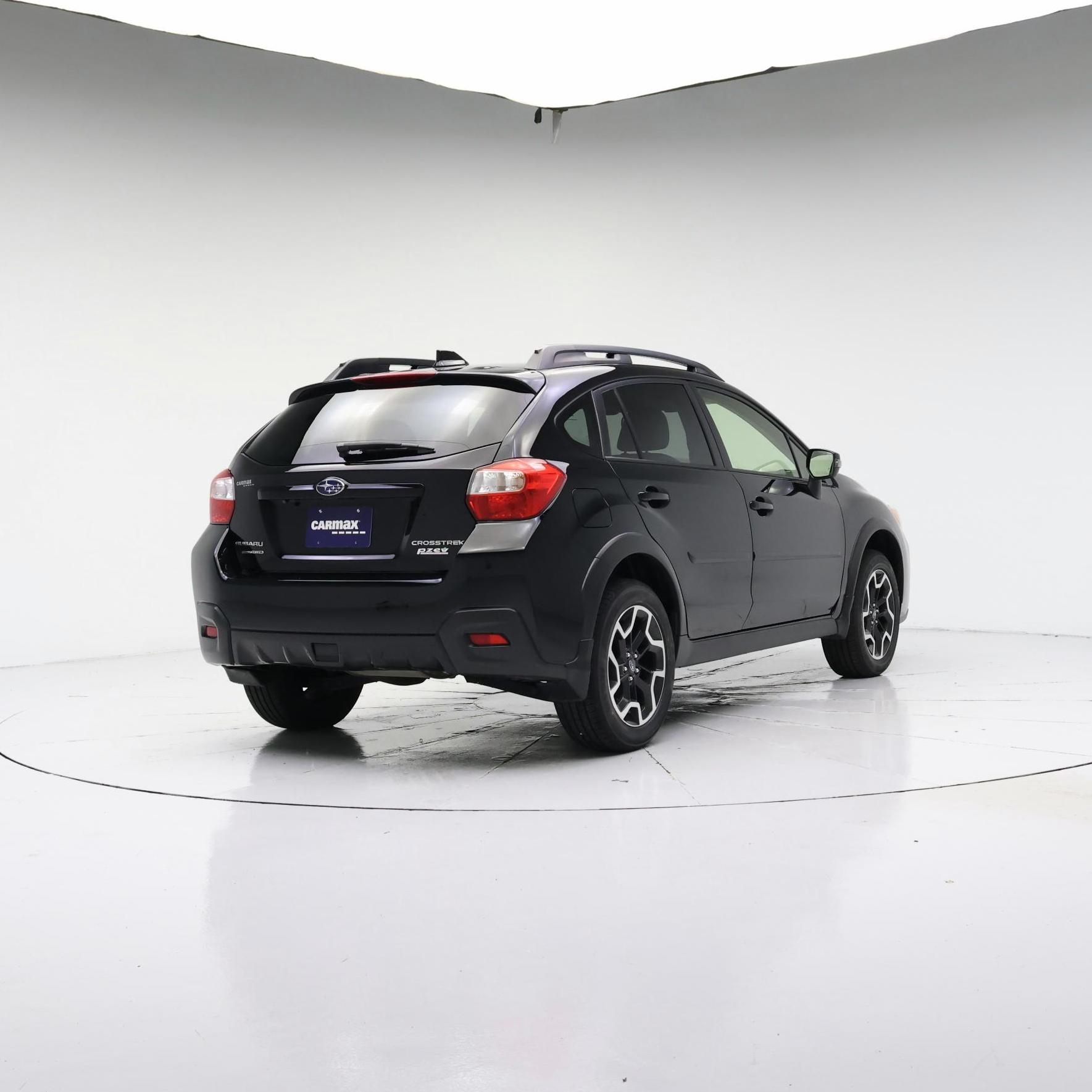 Thumbnail: 2016 Subaru XV Crosstrek - 8