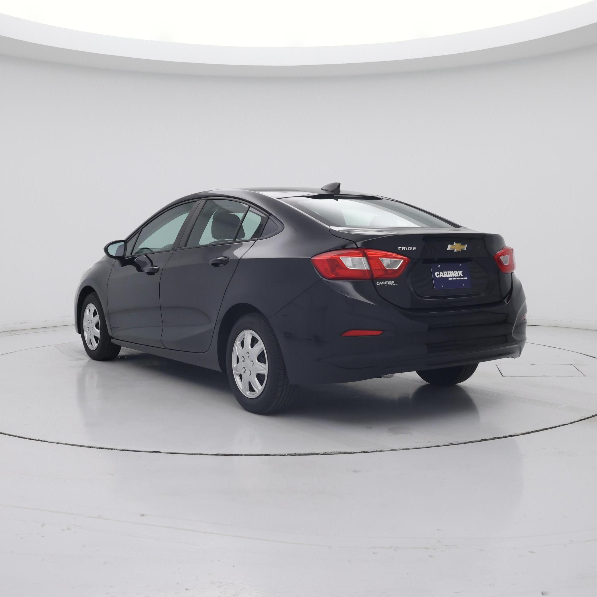 Thumbnail: 2016 Chevrolet Cruze - 2