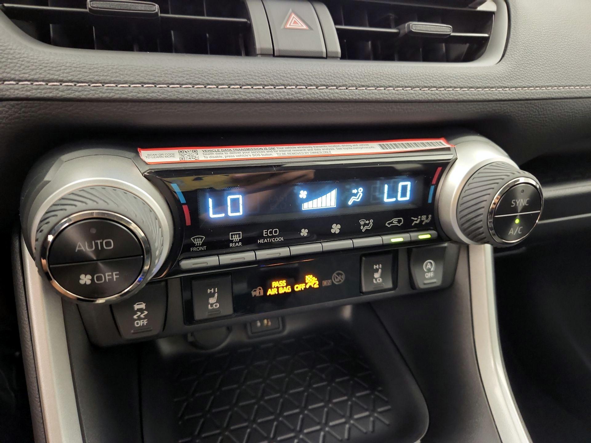 Thumbnail: 2025 Toyota RAV4 - 16