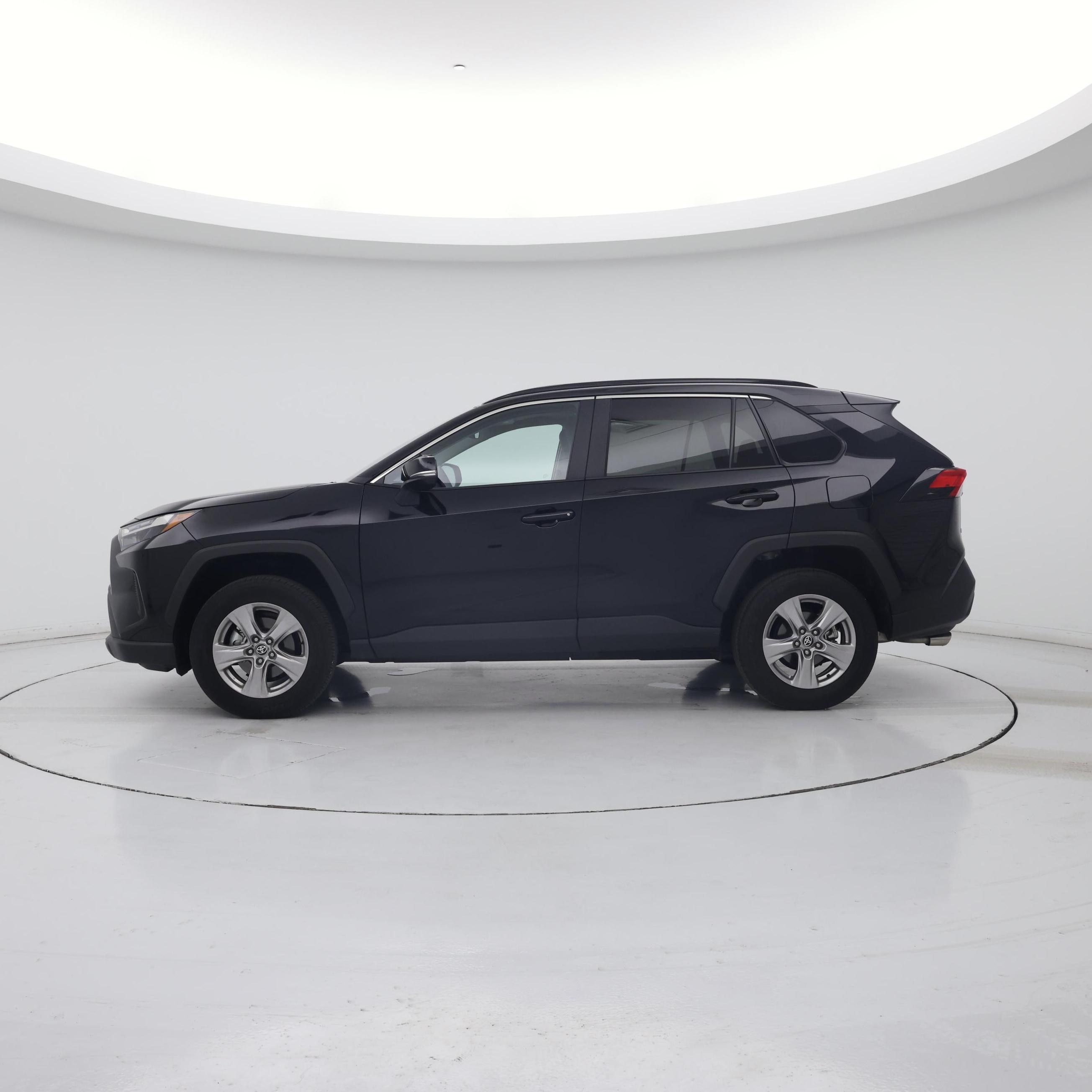 Thumbnail: 2025 Toyota RAV4 - 3