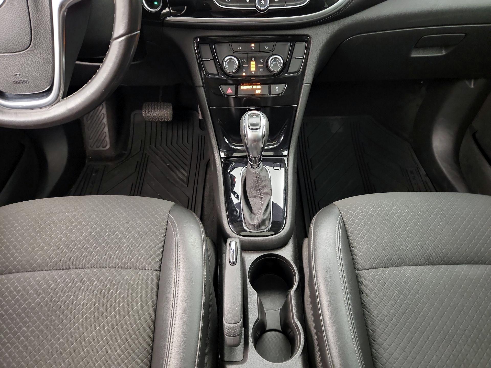 Thumbnail: 2018 Buick Encore - 17