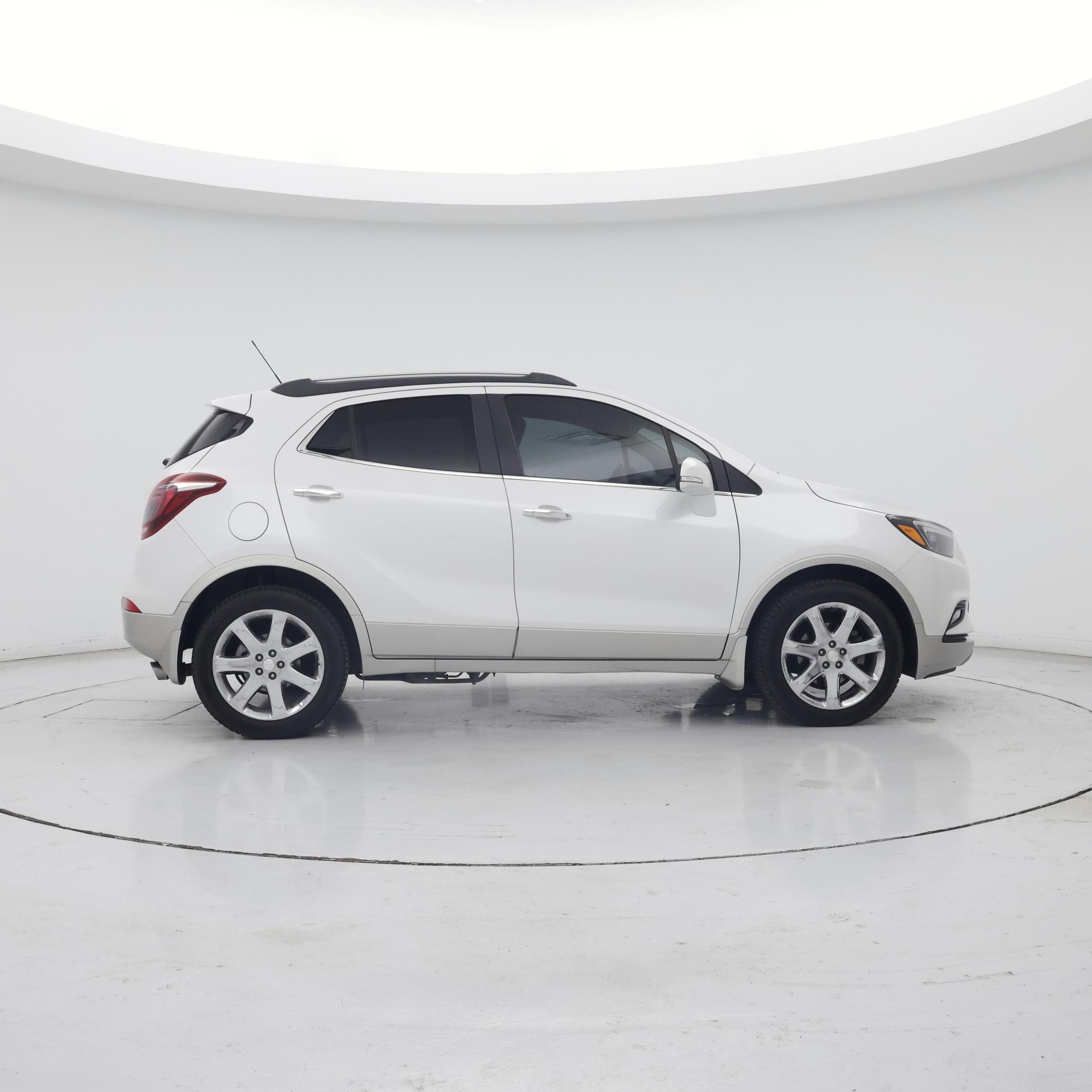 Thumbnail: 2018 Buick Encore - 7