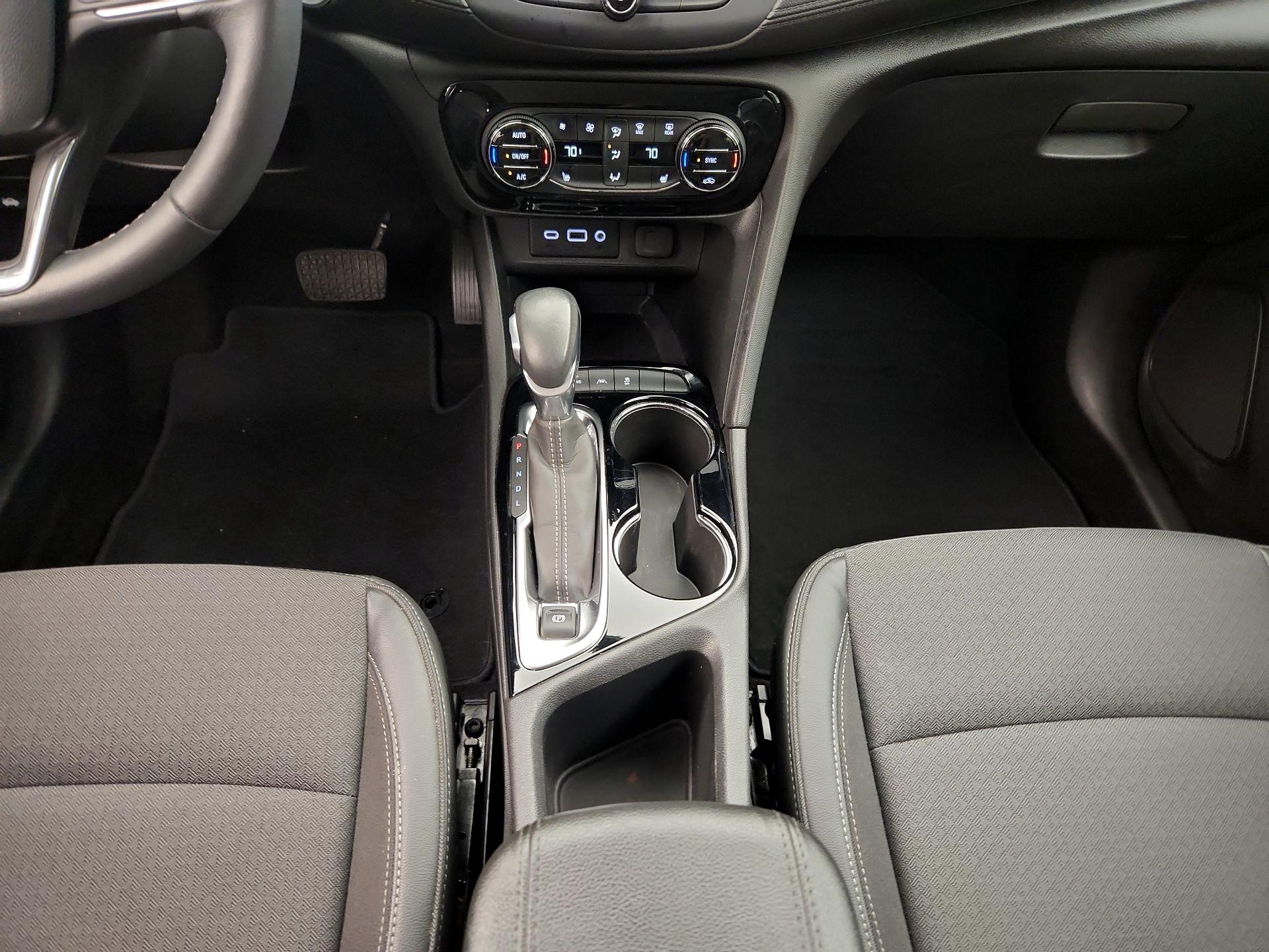Thumbnail: 2020 Buick Encore GX - 17