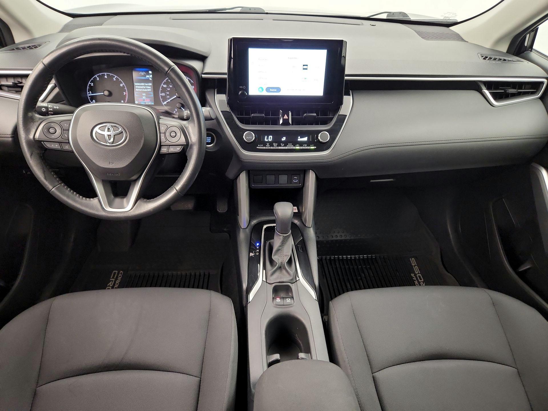 Thumbnail: 2023 Toyota Corolla Cross - 9