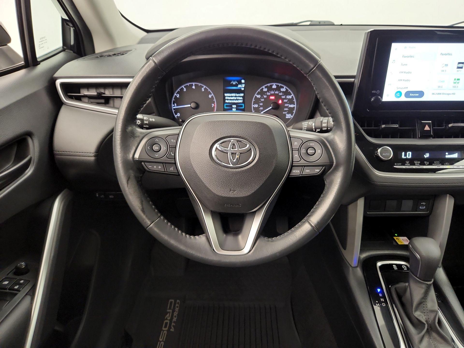 Thumbnail: 2023 Toyota Corolla Cross - 10