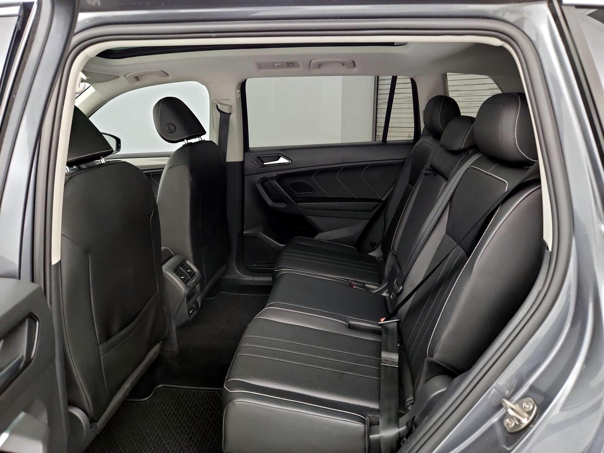 Thumbnail: 2022 Volkswagen Tiguan - 20