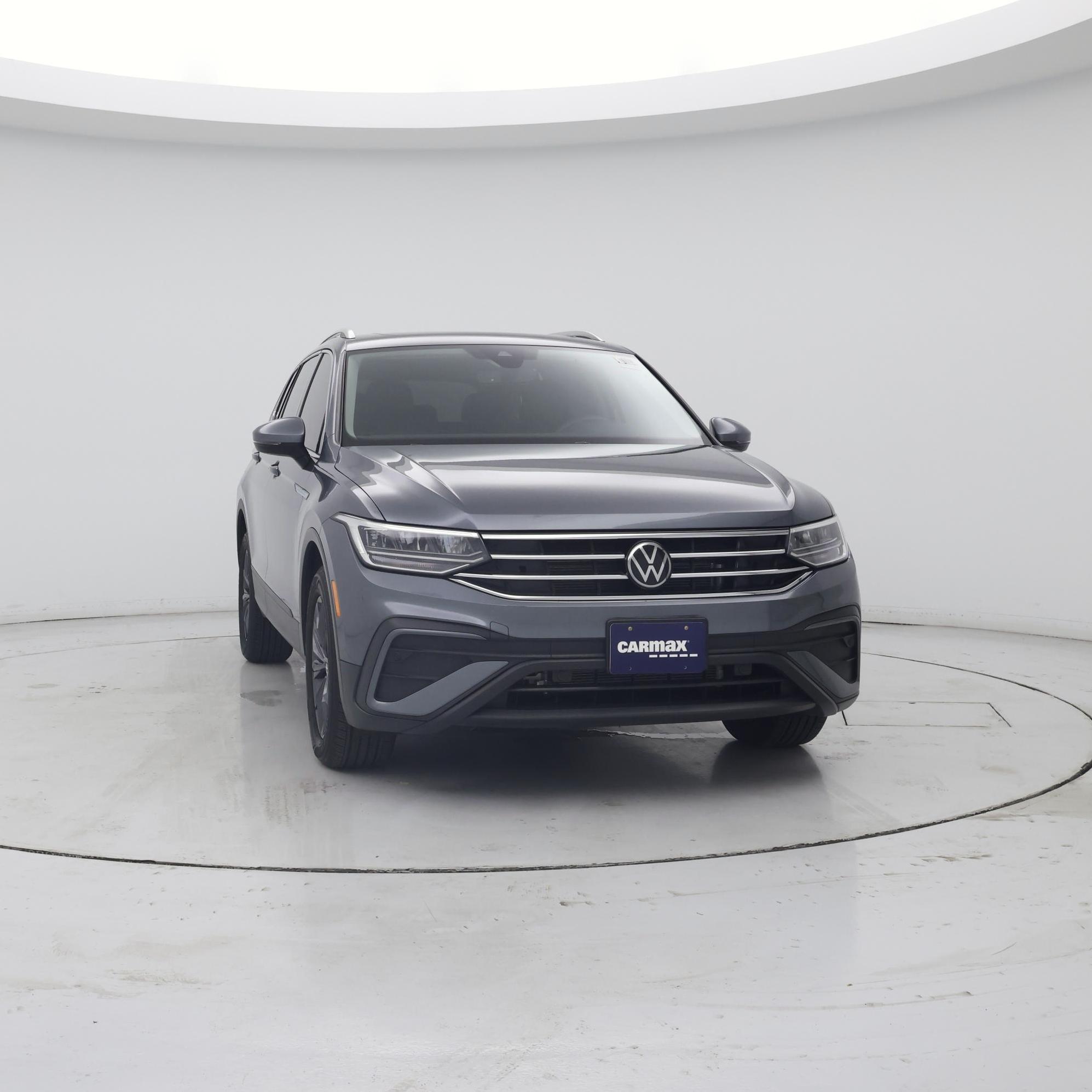 Thumbnail: 2022 Volkswagen Tiguan - 5
