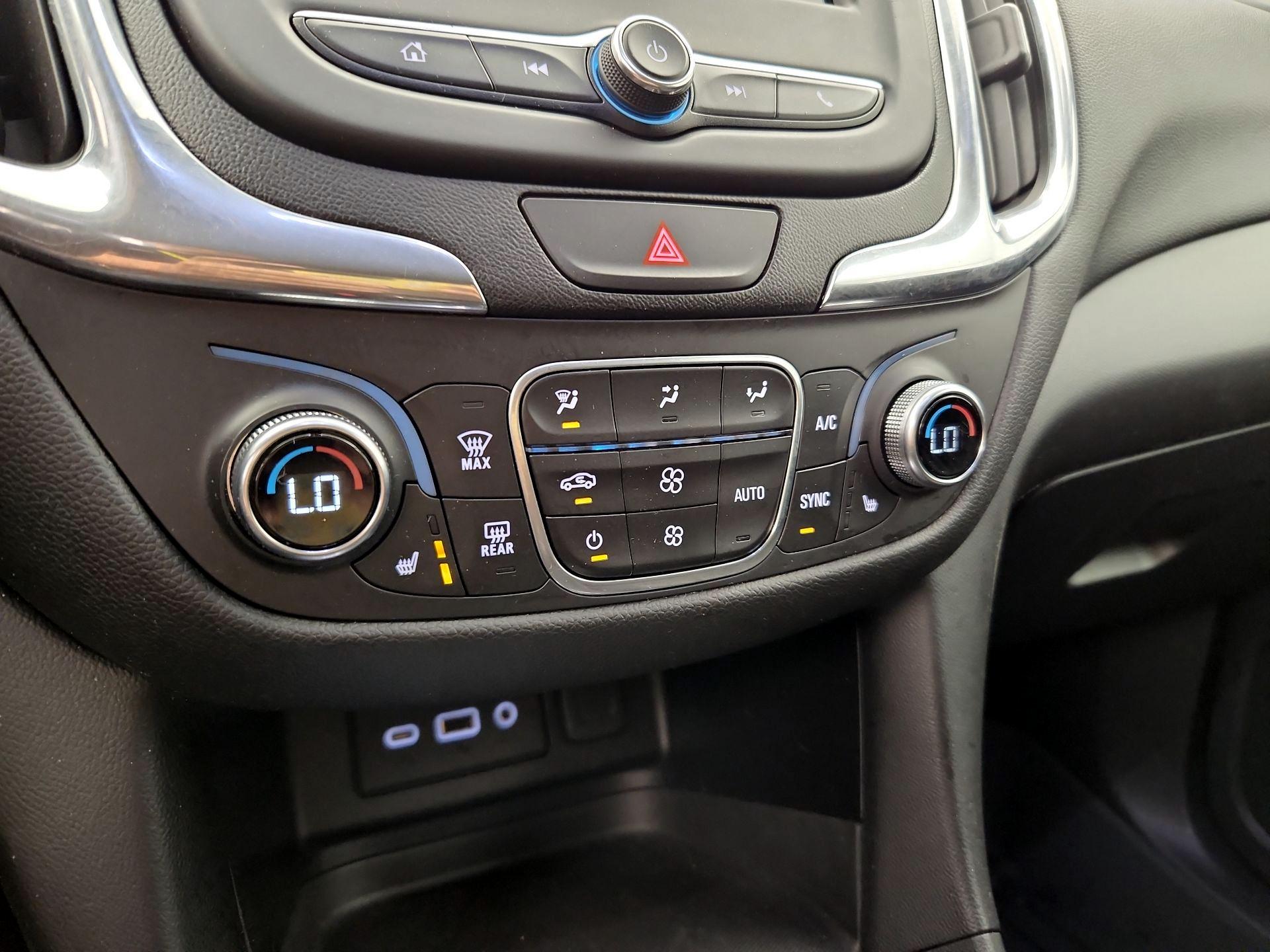 Thumbnail: 2019 Chevrolet Equinox - 16