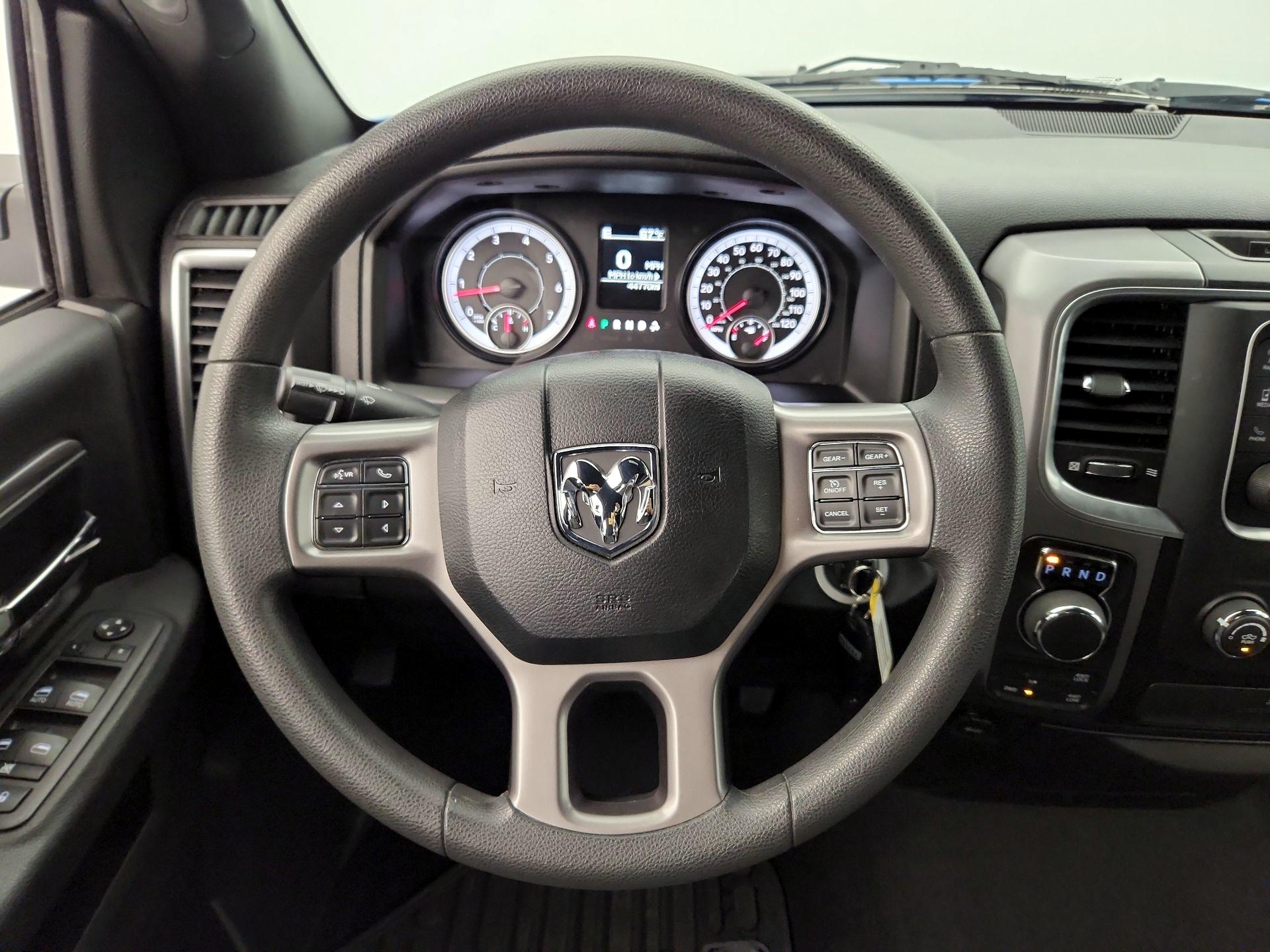 Thumbnail: 2022 RAM 1500 Classic - 10