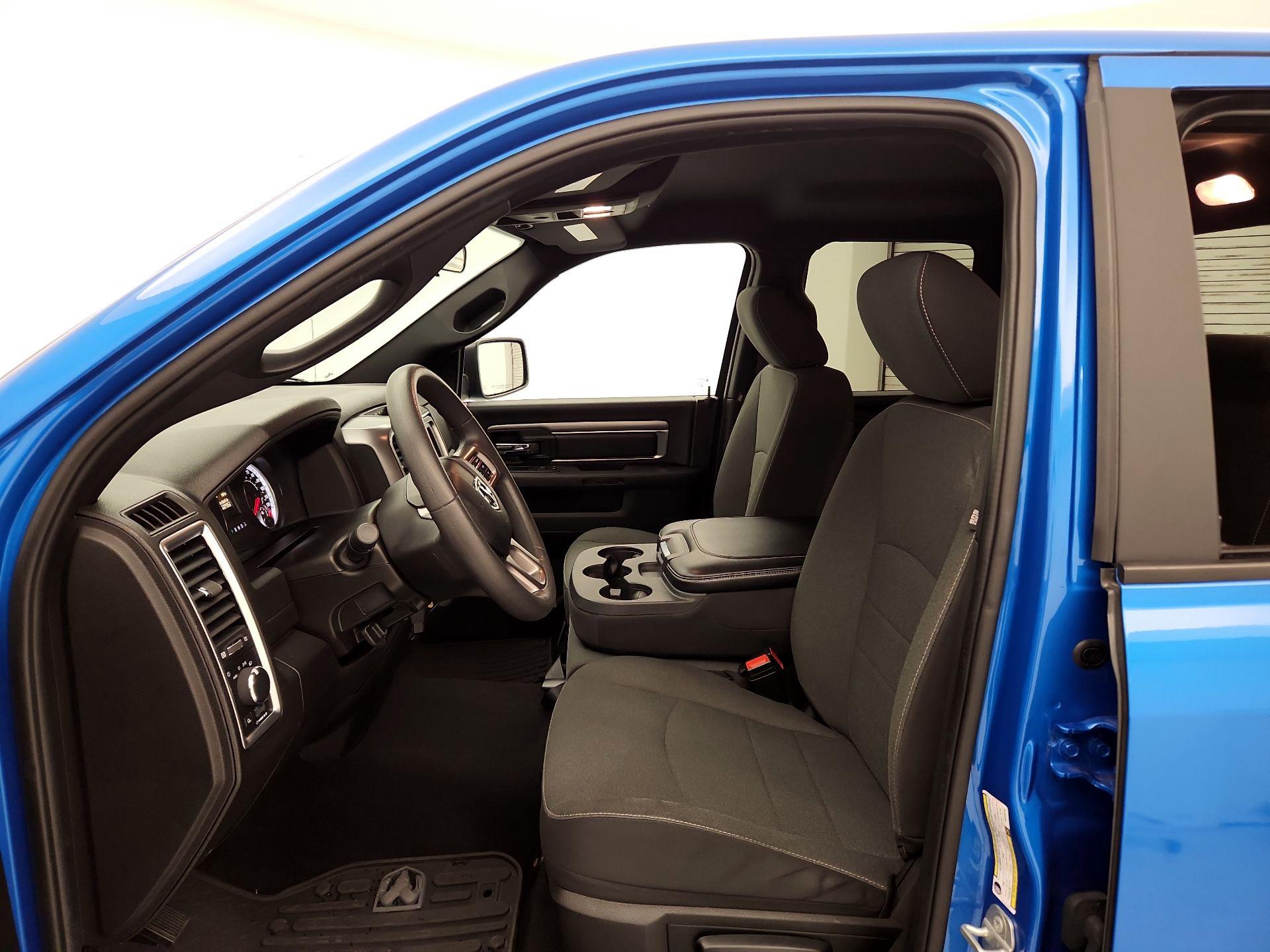 Thumbnail: 2022 RAM 1500 Classic - 11