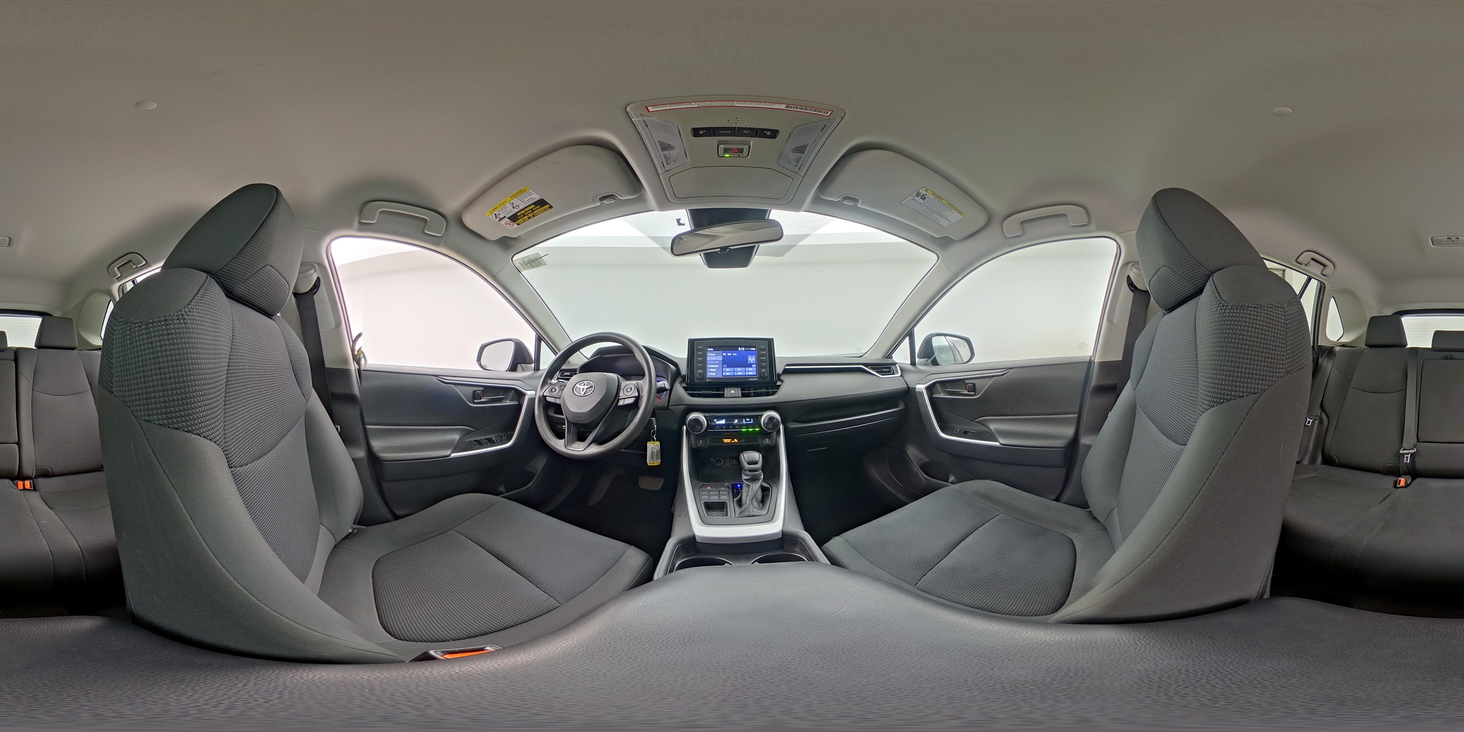 2021 Toyota RAV4 LE - Photo 25