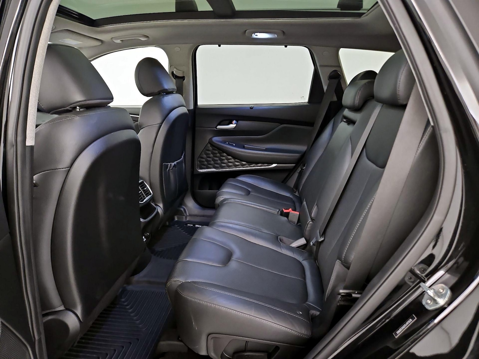 2020 Hyundai Santa Fe Limited - Photo 21