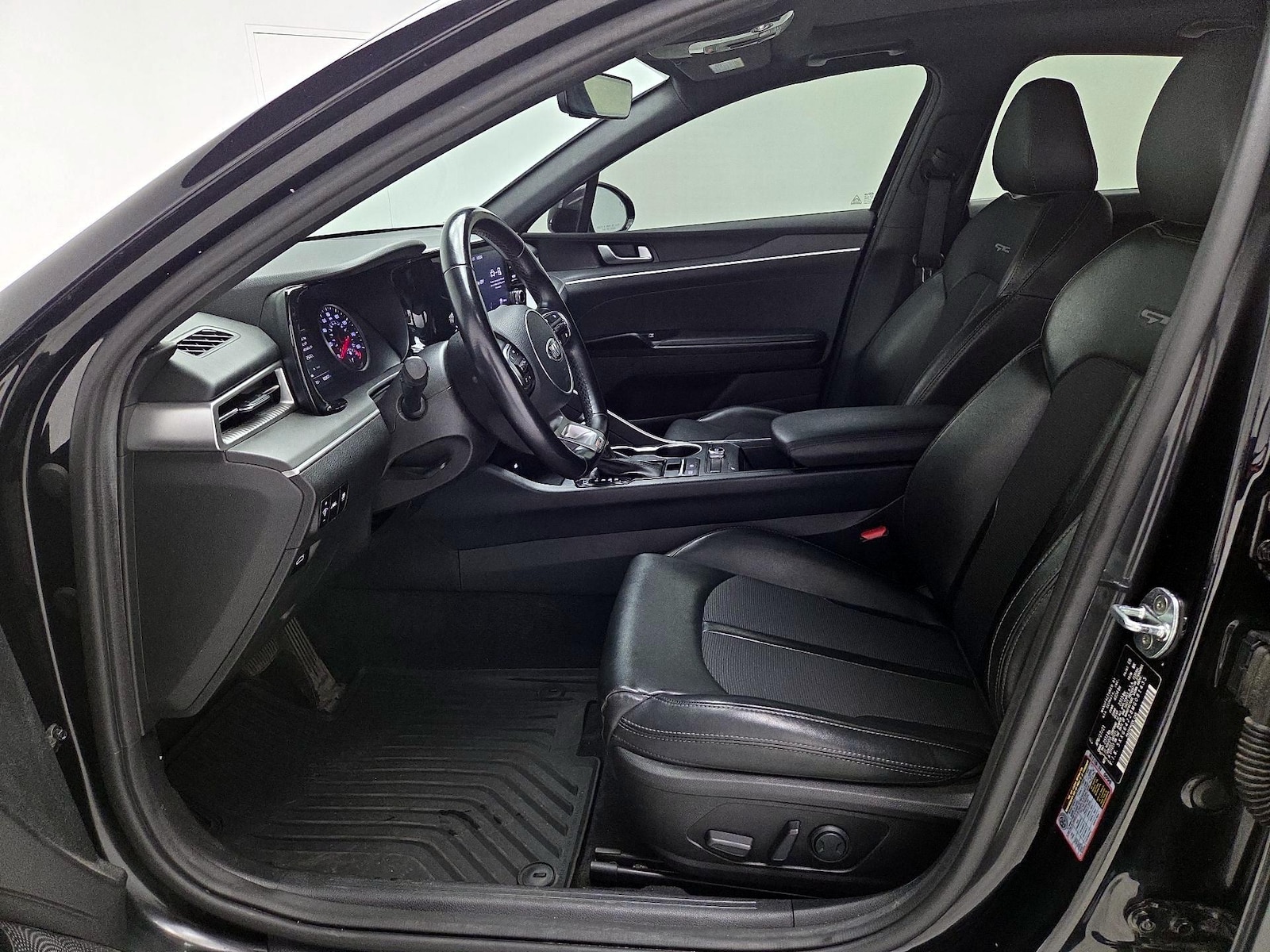 Power Seat(s) & Side Airbags
