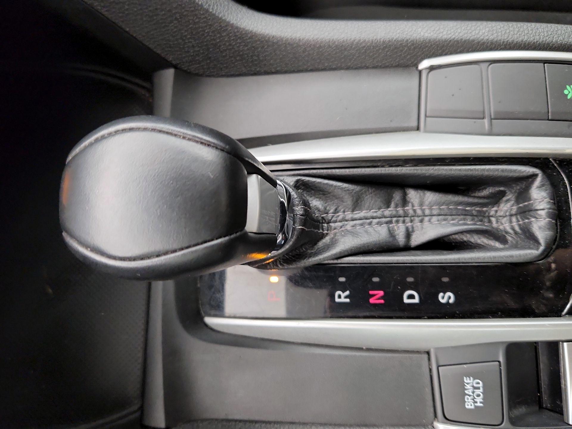 Thumbnail: 2019 Honda Civic - 17