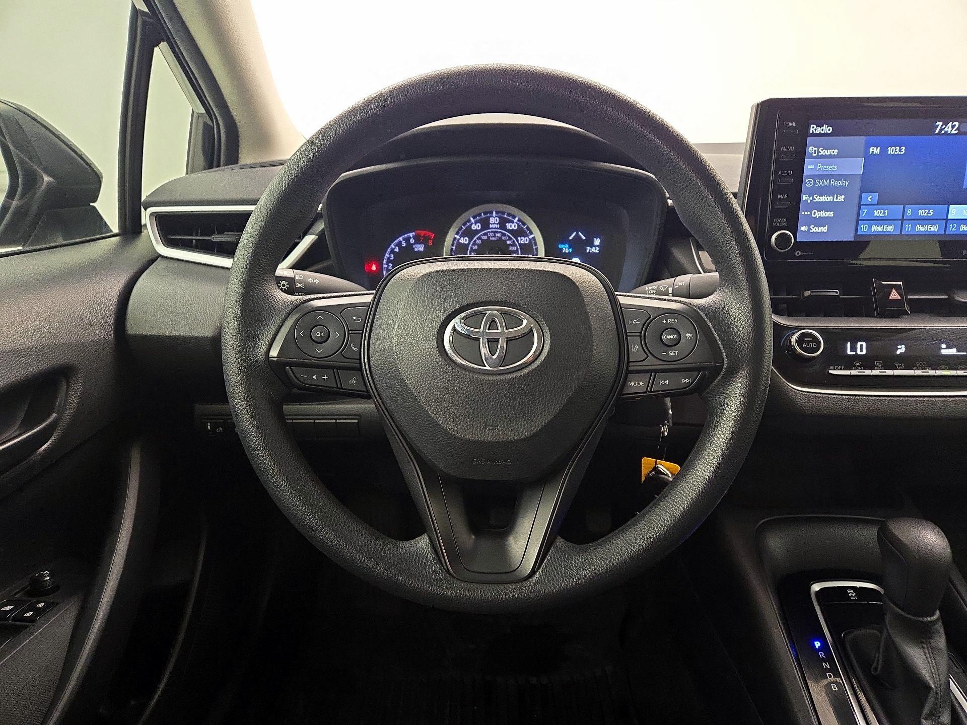 Thumbnail: 2022 Toyota Corolla - 10