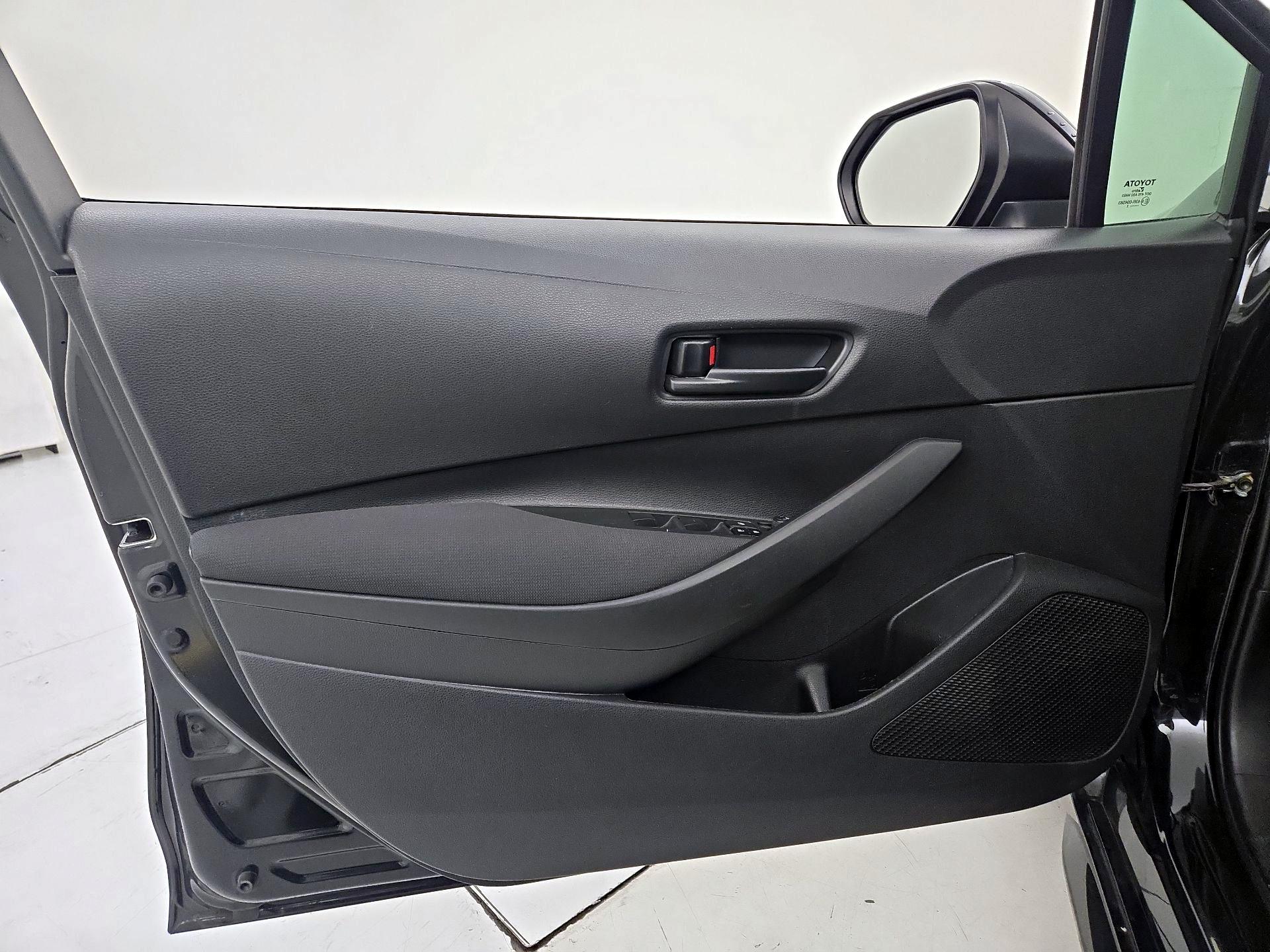 Thumbnail: 2022 Toyota Corolla - 12