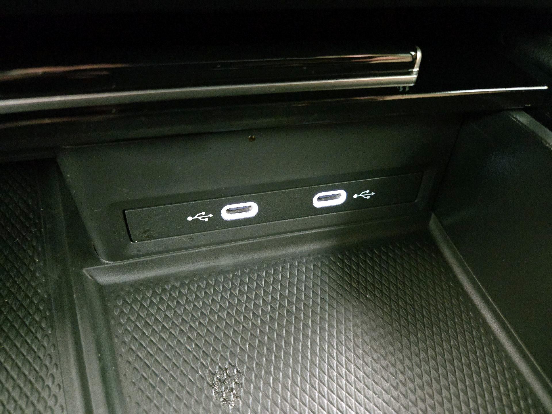 Thumbnail: 2024 Volkswagen Atlas - 18