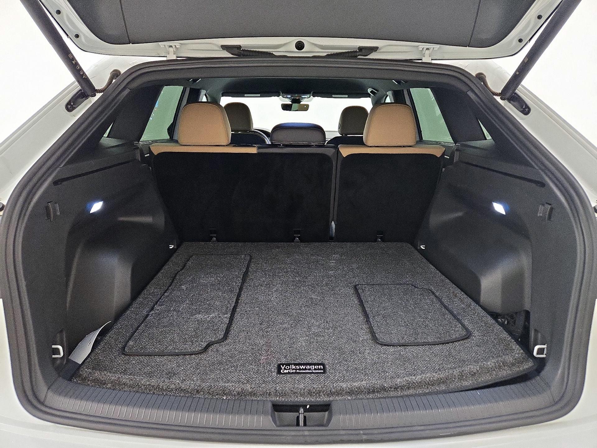 Thumbnail: 2024 Volkswagen Atlas - 20