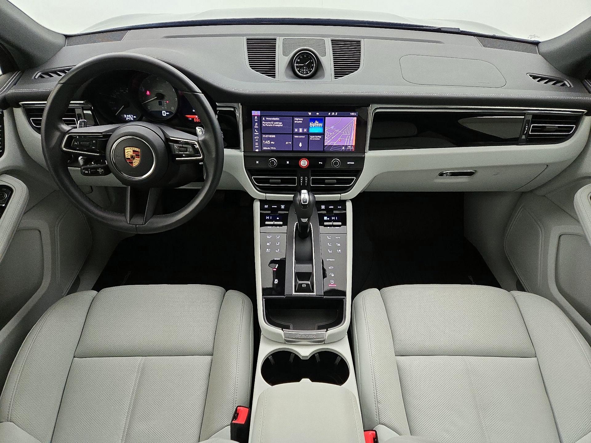 Thumbnail: 2024 Porsche Macan - 9