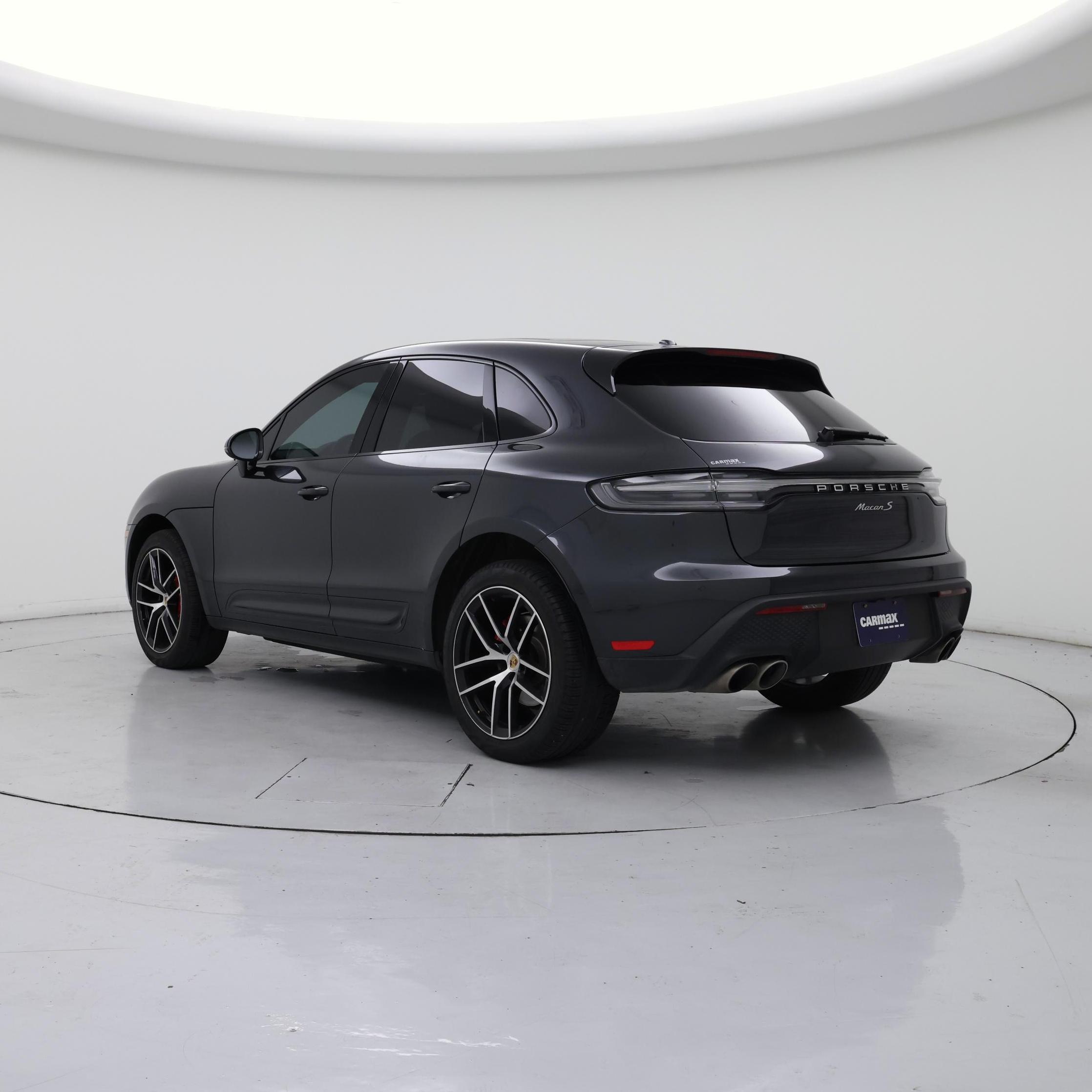 Thumbnail: 2024 Porsche Macan - 2