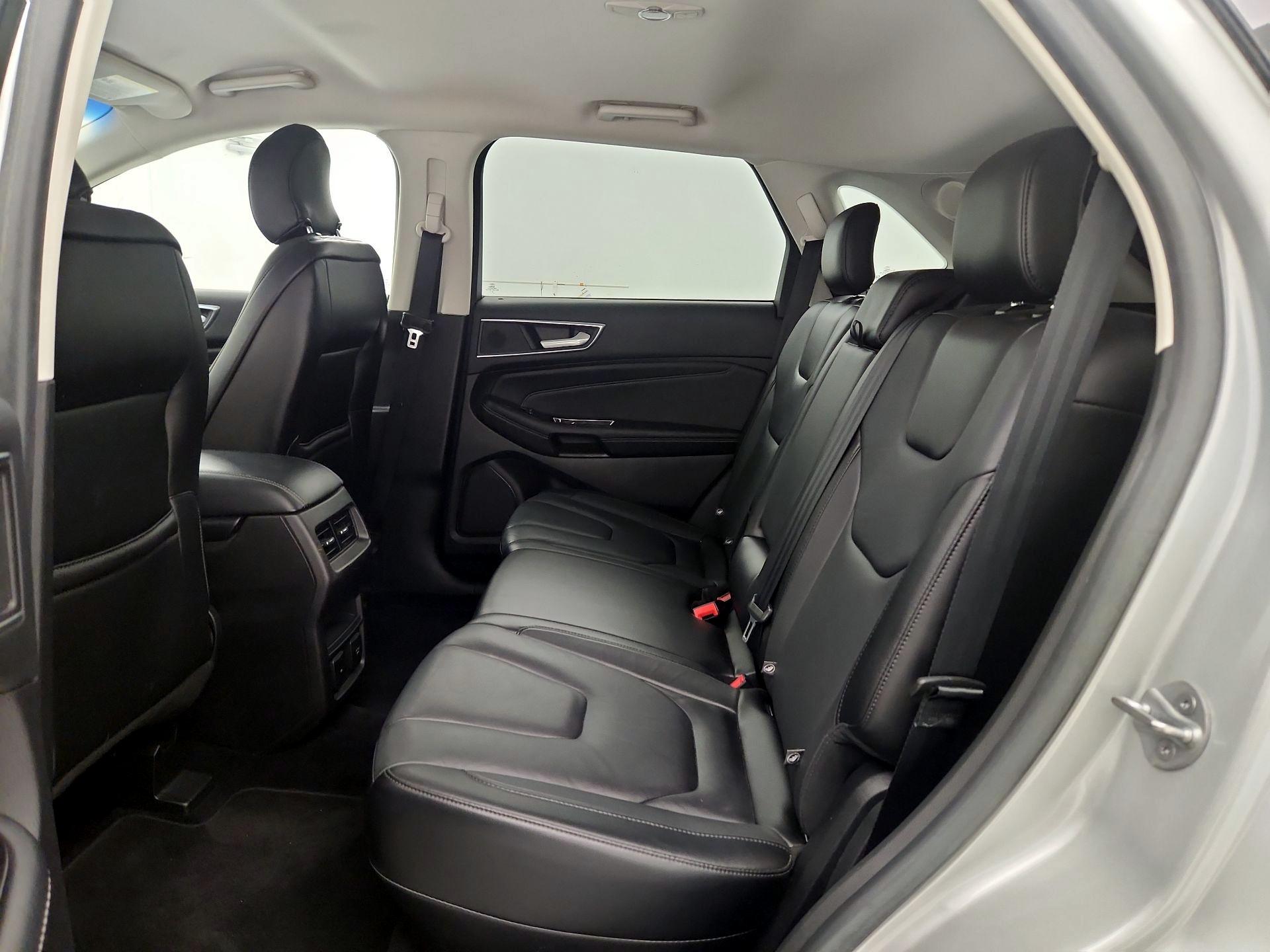 Thumbnail: 2017 Ford Edge - 20