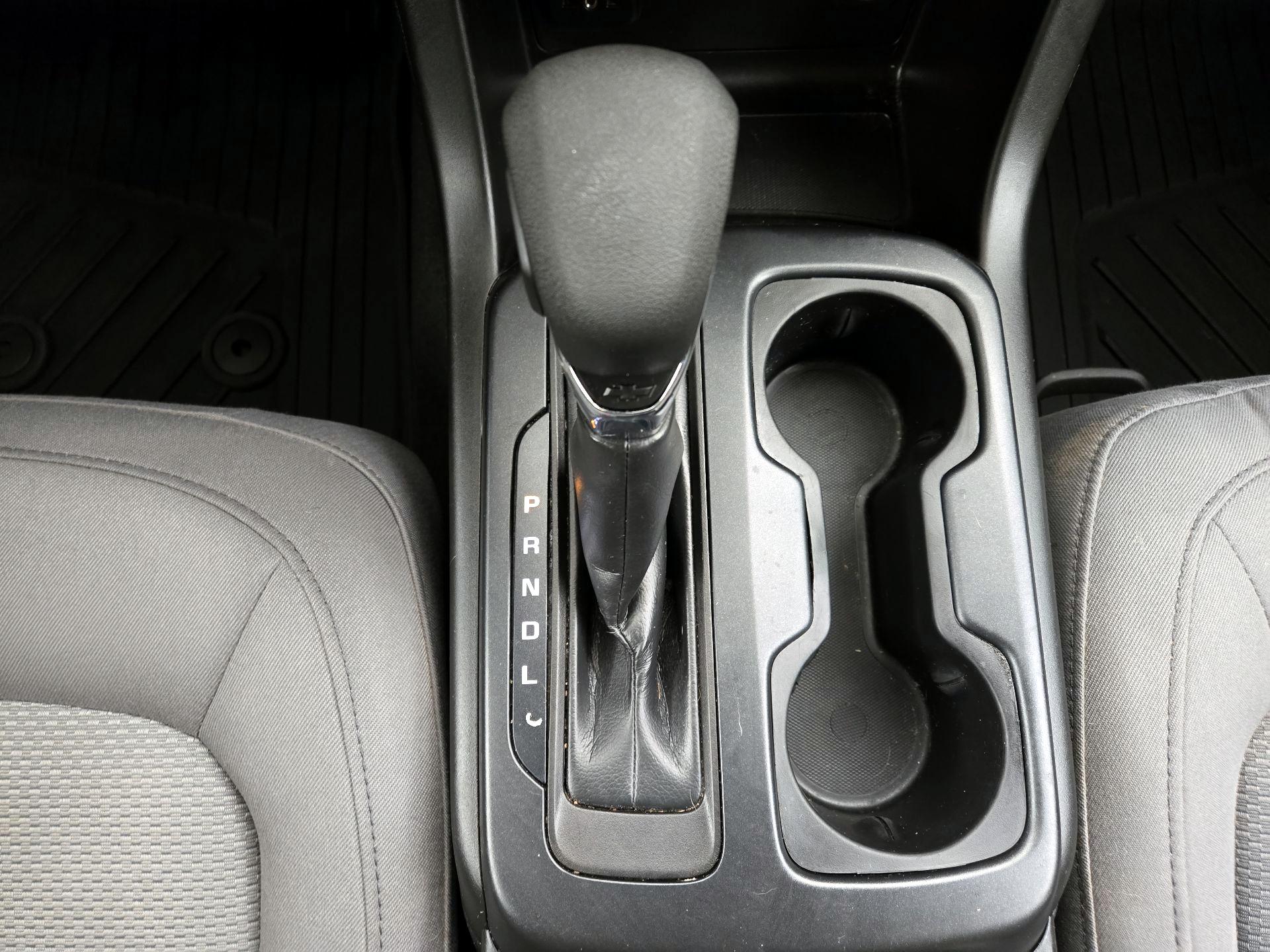 Thumbnail: 2022 Chevrolet Colorado - 17