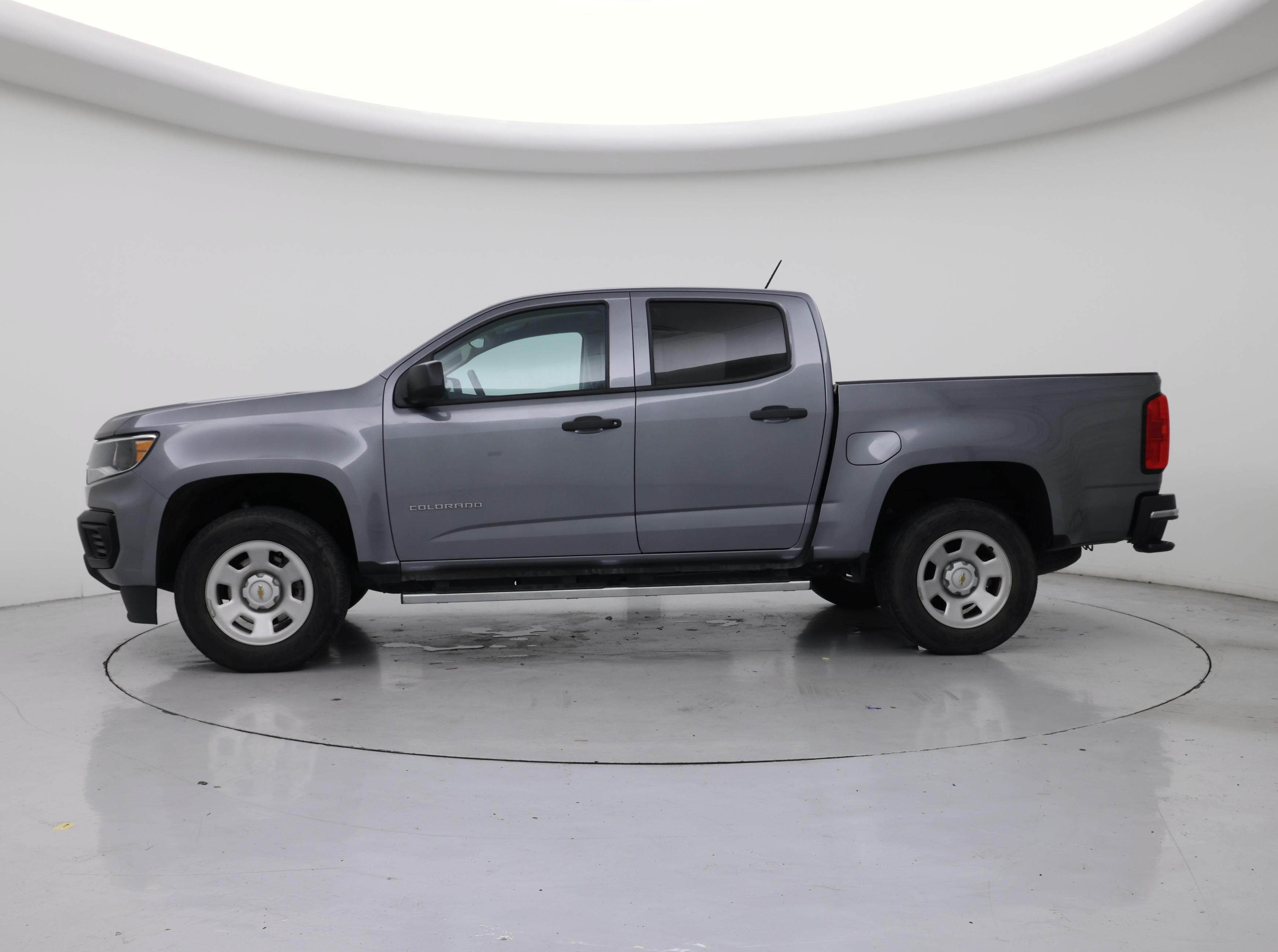 Thumbnail: 2022 Chevrolet Colorado - 3