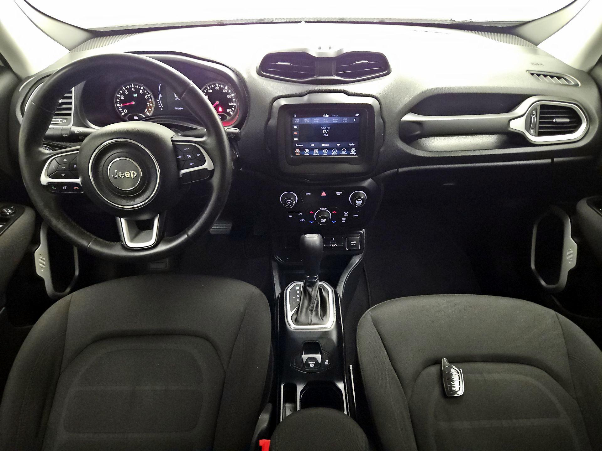 Thumbnail: 2019 Jeep Renegade - 9