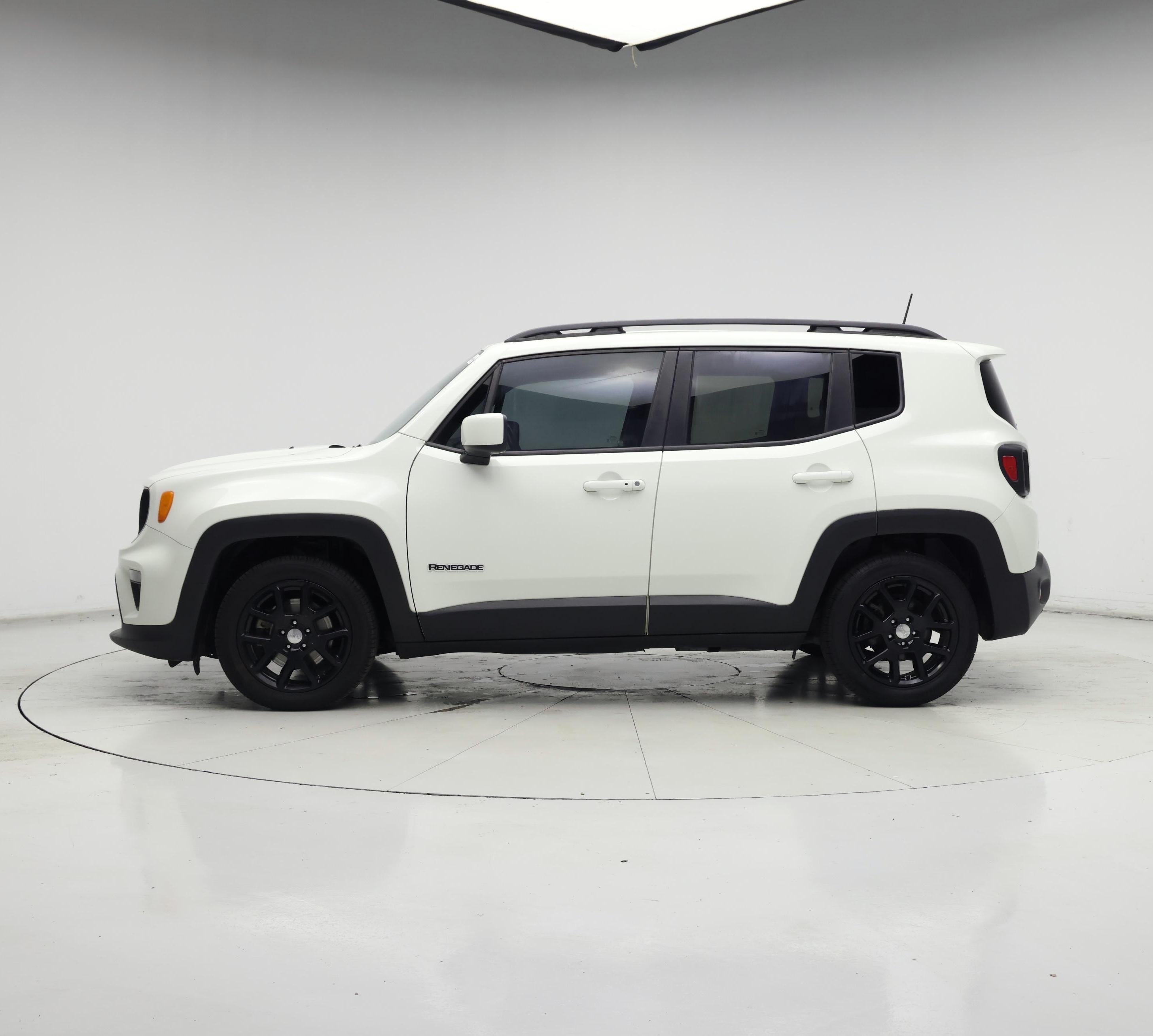 Thumbnail: 2019 Jeep Renegade - 3