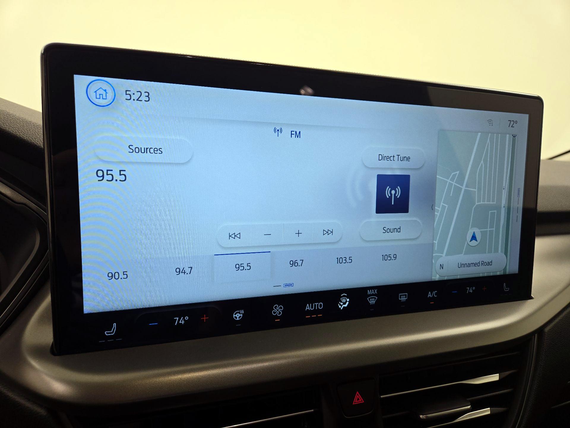 Thumbnail: 2024 Ford Escape - 16