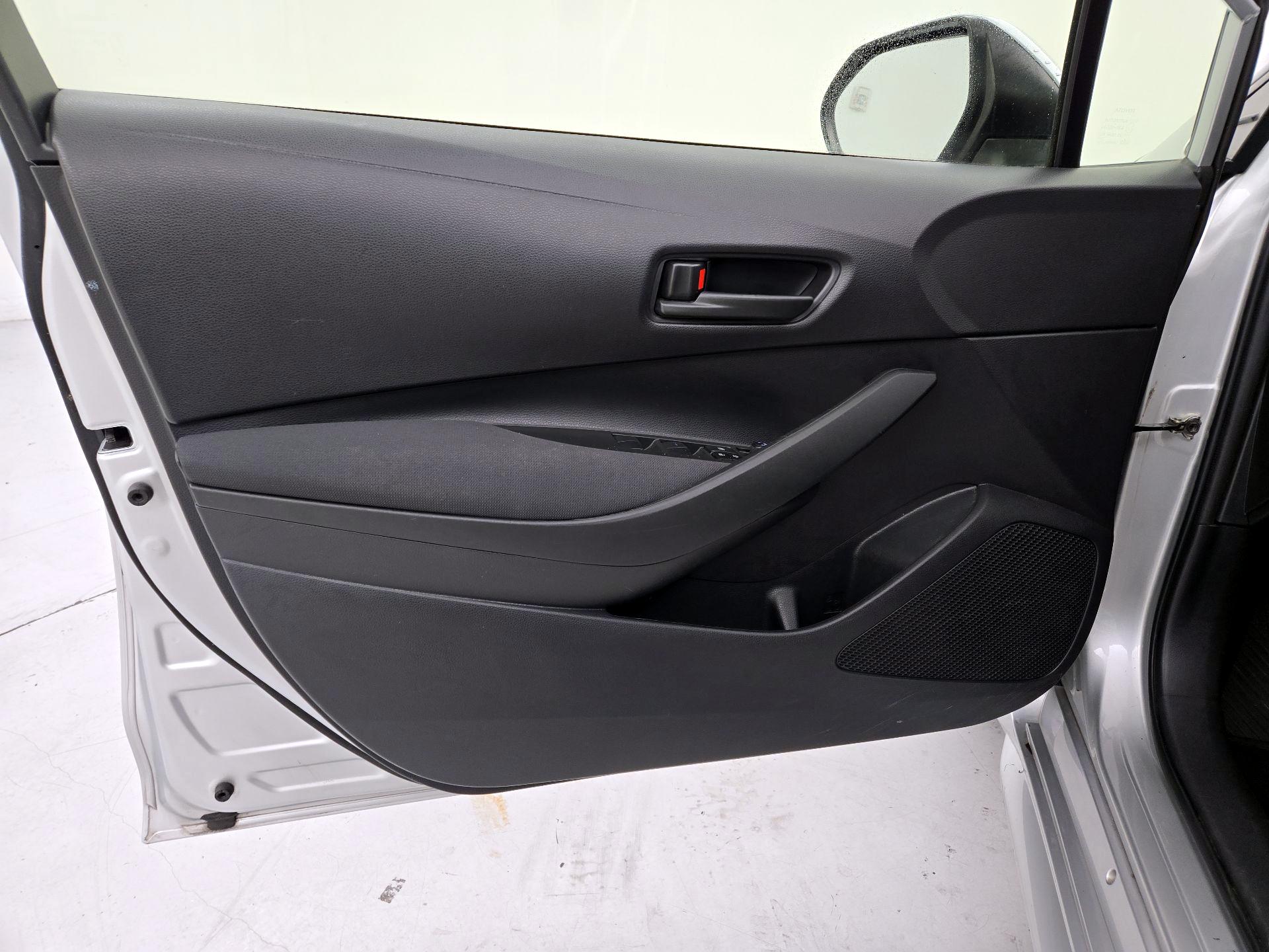 Thumbnail: 2022 Toyota Corolla - 12