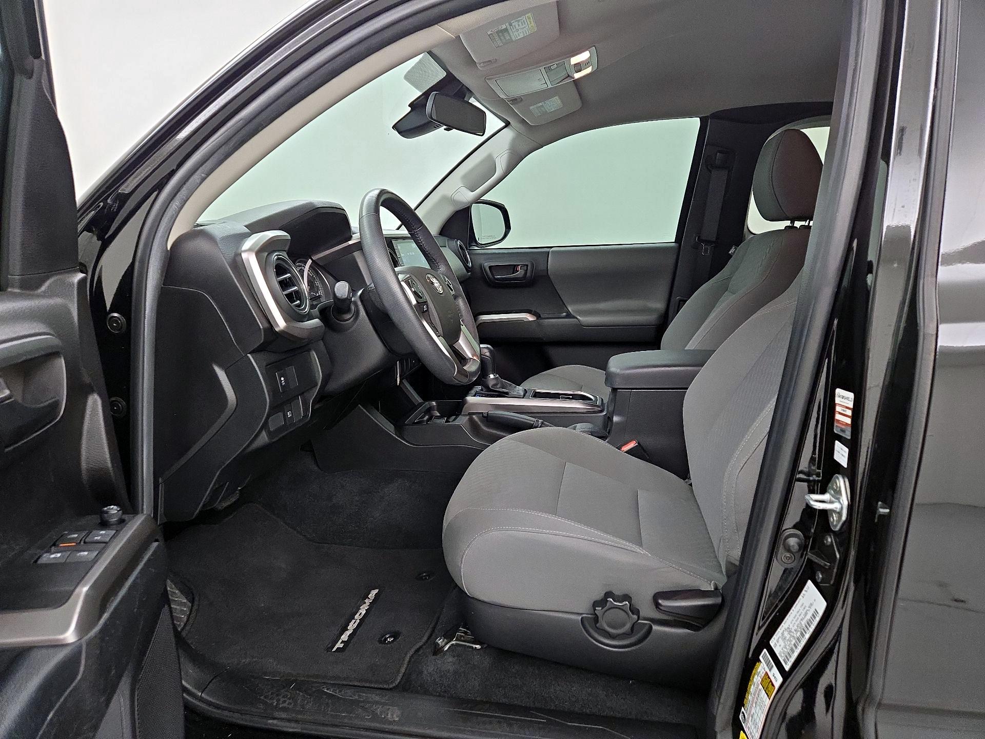 Thumbnail: 2023 Toyota Tacoma - 11