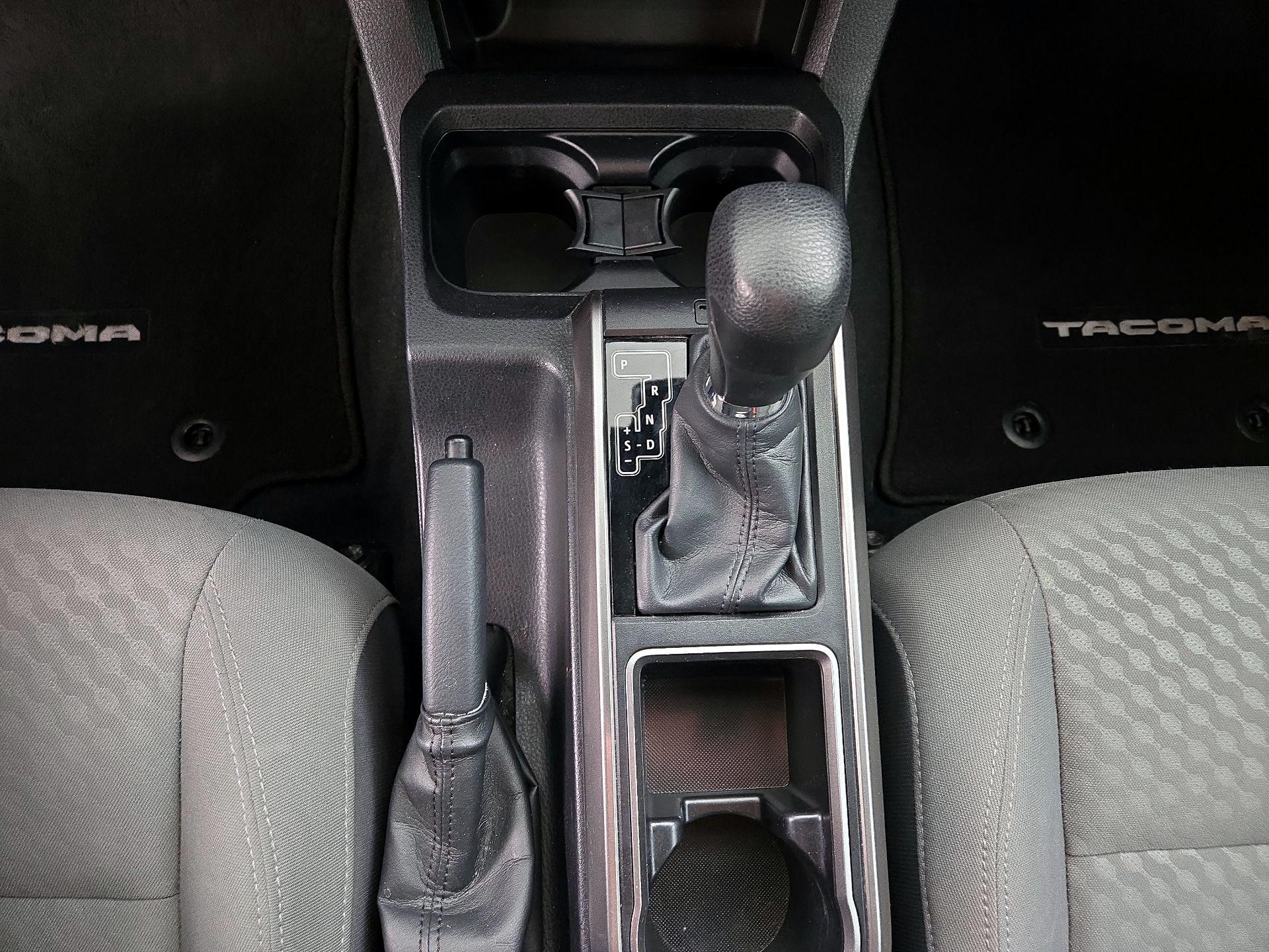 Thumbnail: 2023 Toyota Tacoma - 17