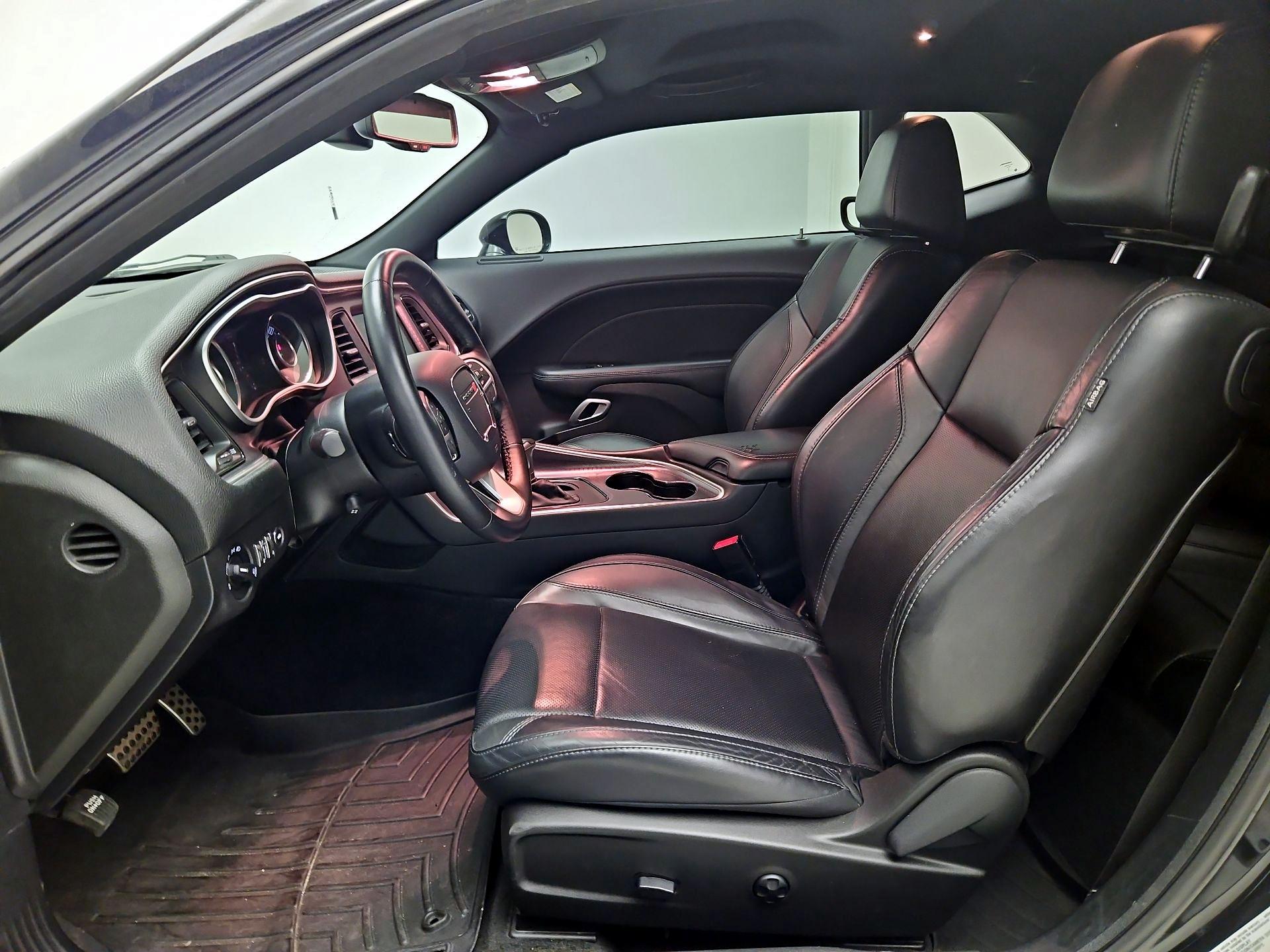 Thumbnail: 2015 Dodge Challenger - 11